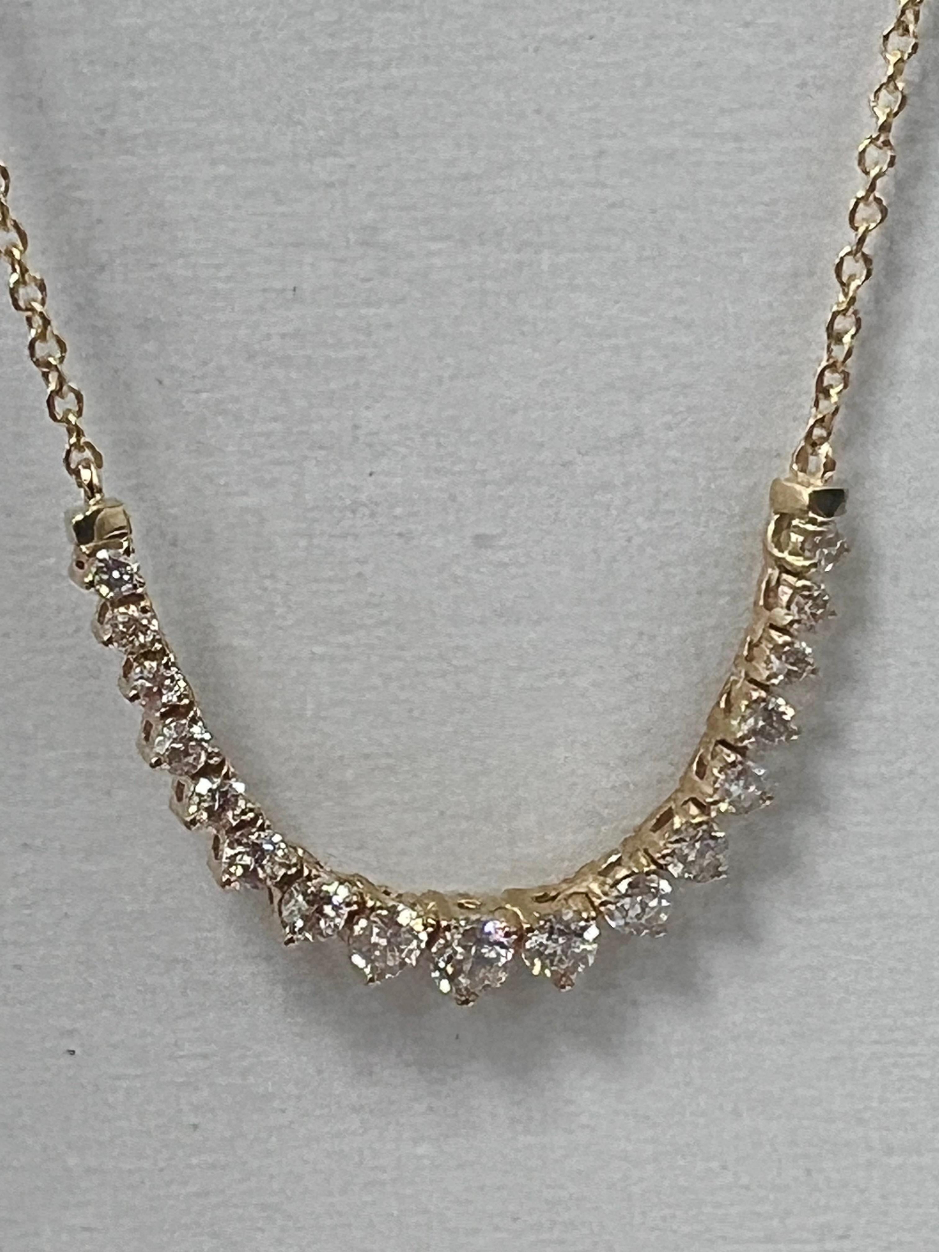 Contemporary 1.15ct Single Row Yellow Gold Diamond Necklace For Sale