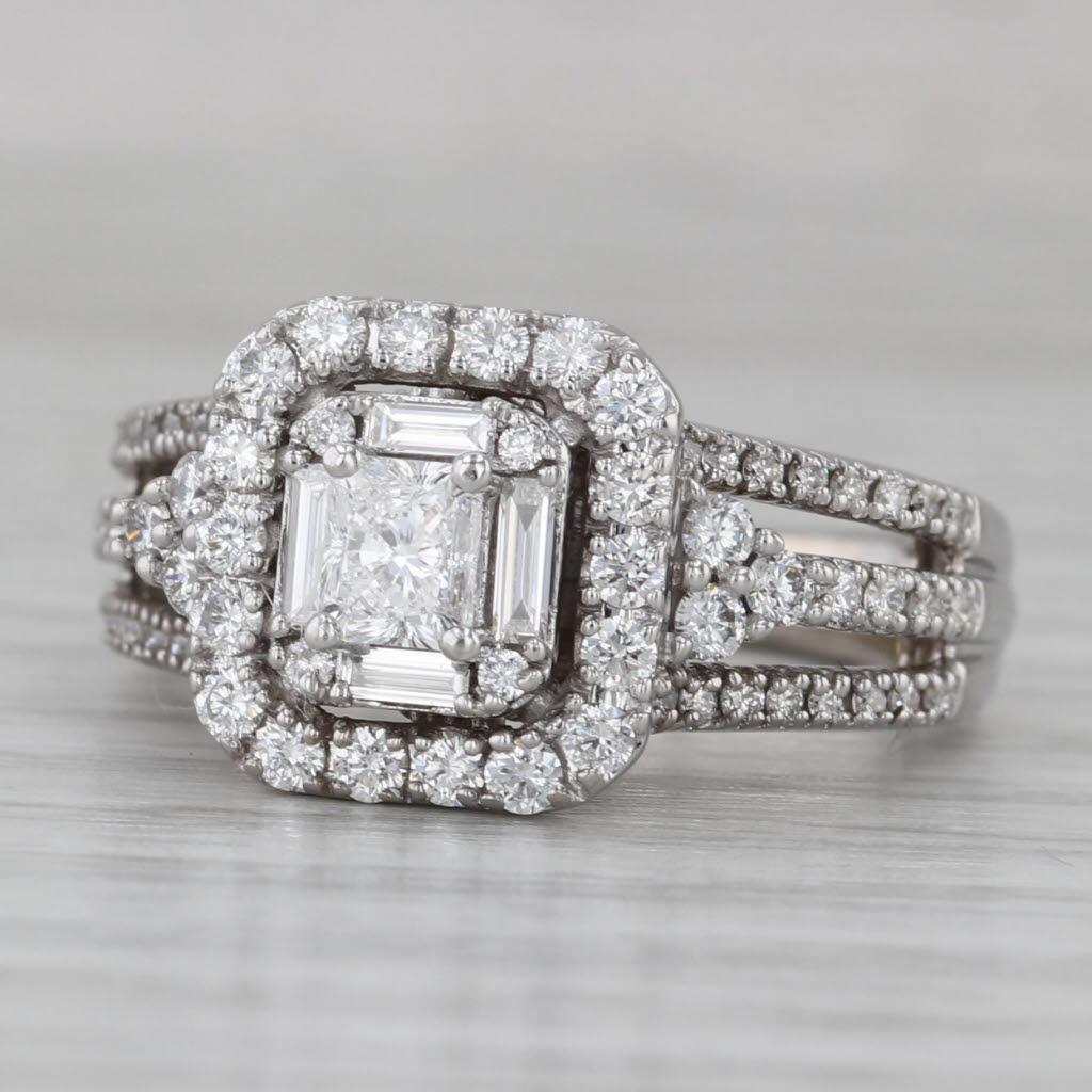 Anello di fidanzamento a forma di aureola con diamante da 1,15 ct. in oro bianco 14k, misura 6,5, celebrazione nuziale in vendita 1