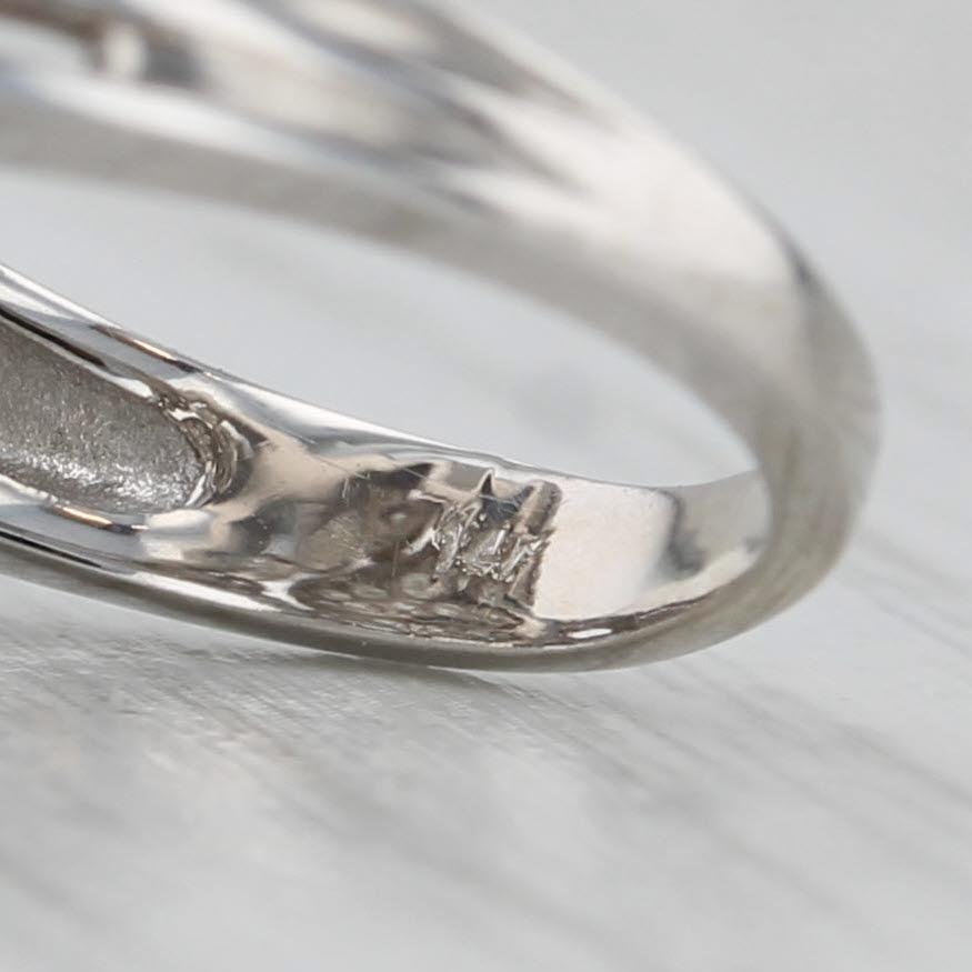 Anello da cocktail con diamanti a grappolo da 1,15 ctw in oro bianco 14k misura 7,75 in vendita 3