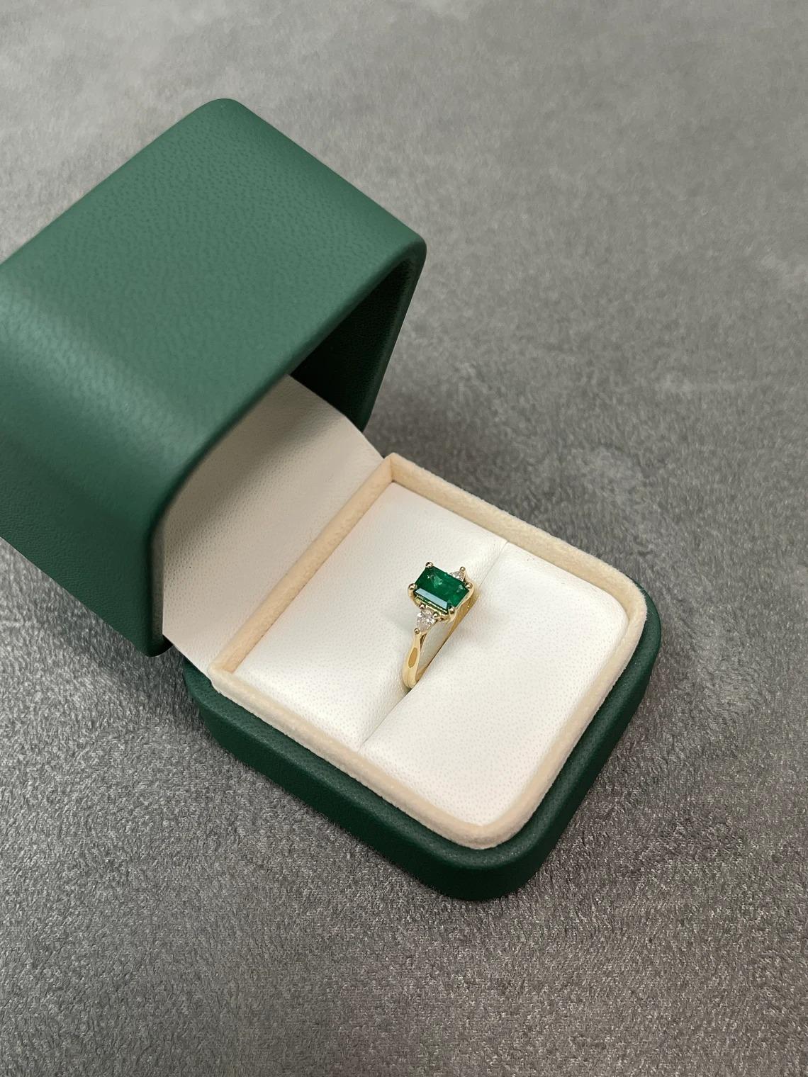 1.15tcw 14K Natural Emerald-Emerald Cut & Pear Cut Diamond Three Stone Gold Ring In New Condition For Sale In Jupiter, FL