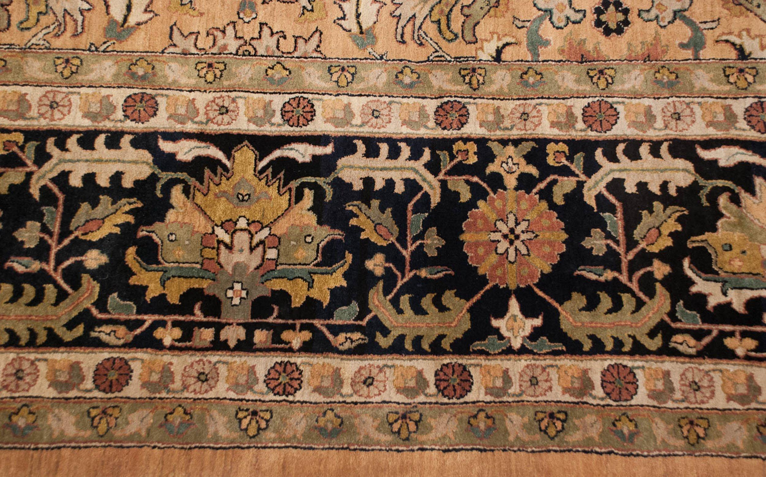 Perse Nouveau tapis indien Heriz Design en vente