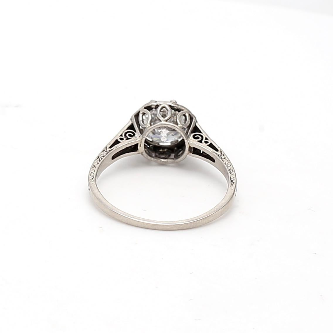 1.16 Carat Circular Brilliant Cut and Round Diamond Platinum Engagement Ring For Sale 1