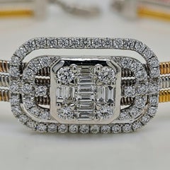 Bangle in oro rosa, giallo e bianco con diamante da 1,16 carati
