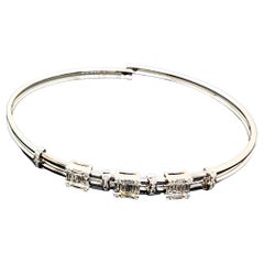 Diamant de 1.16 carat  Bracelet en or blanc