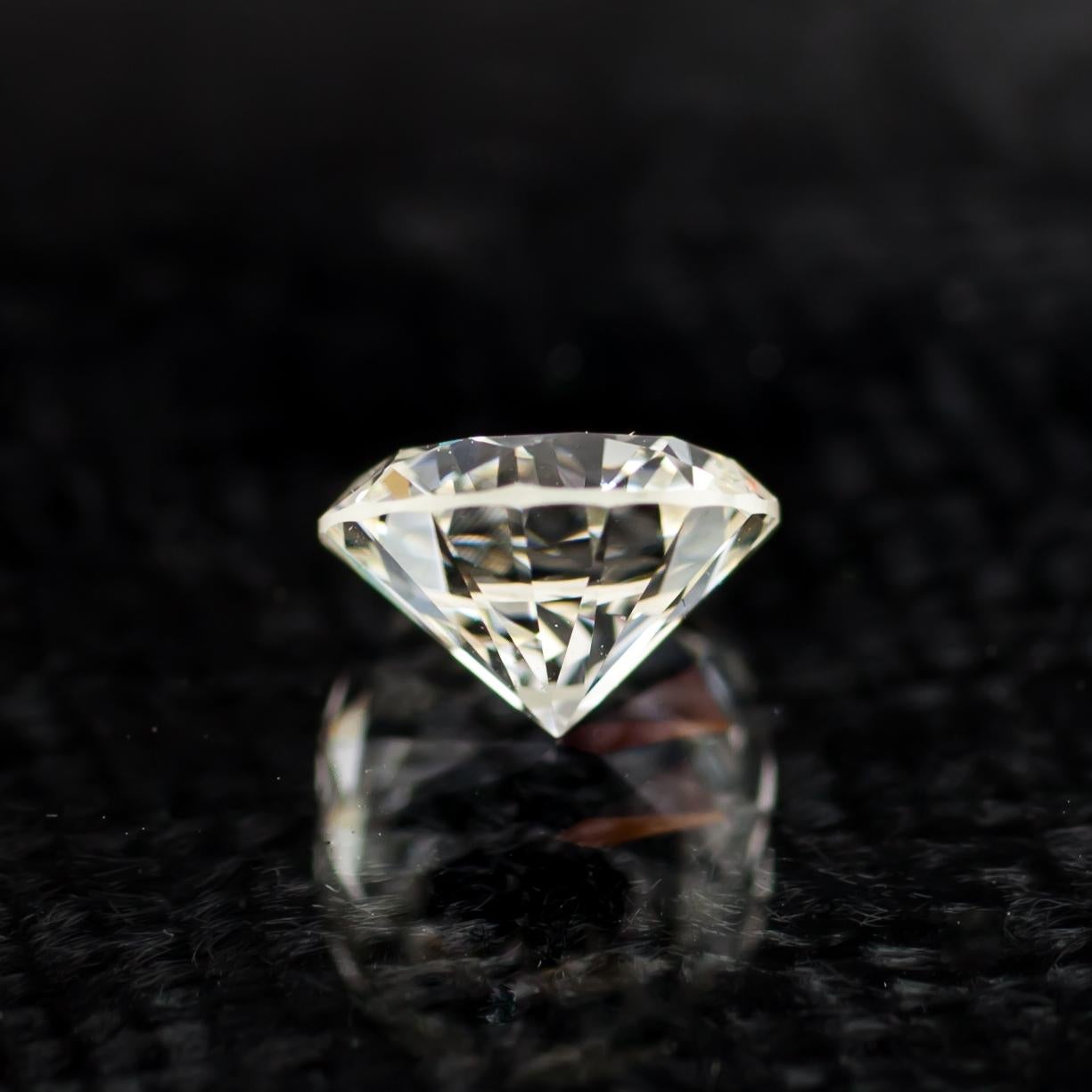 Taille ronde Diamant rond taille brillant de 1,16 carat certifié GIA K/VS1 en vente