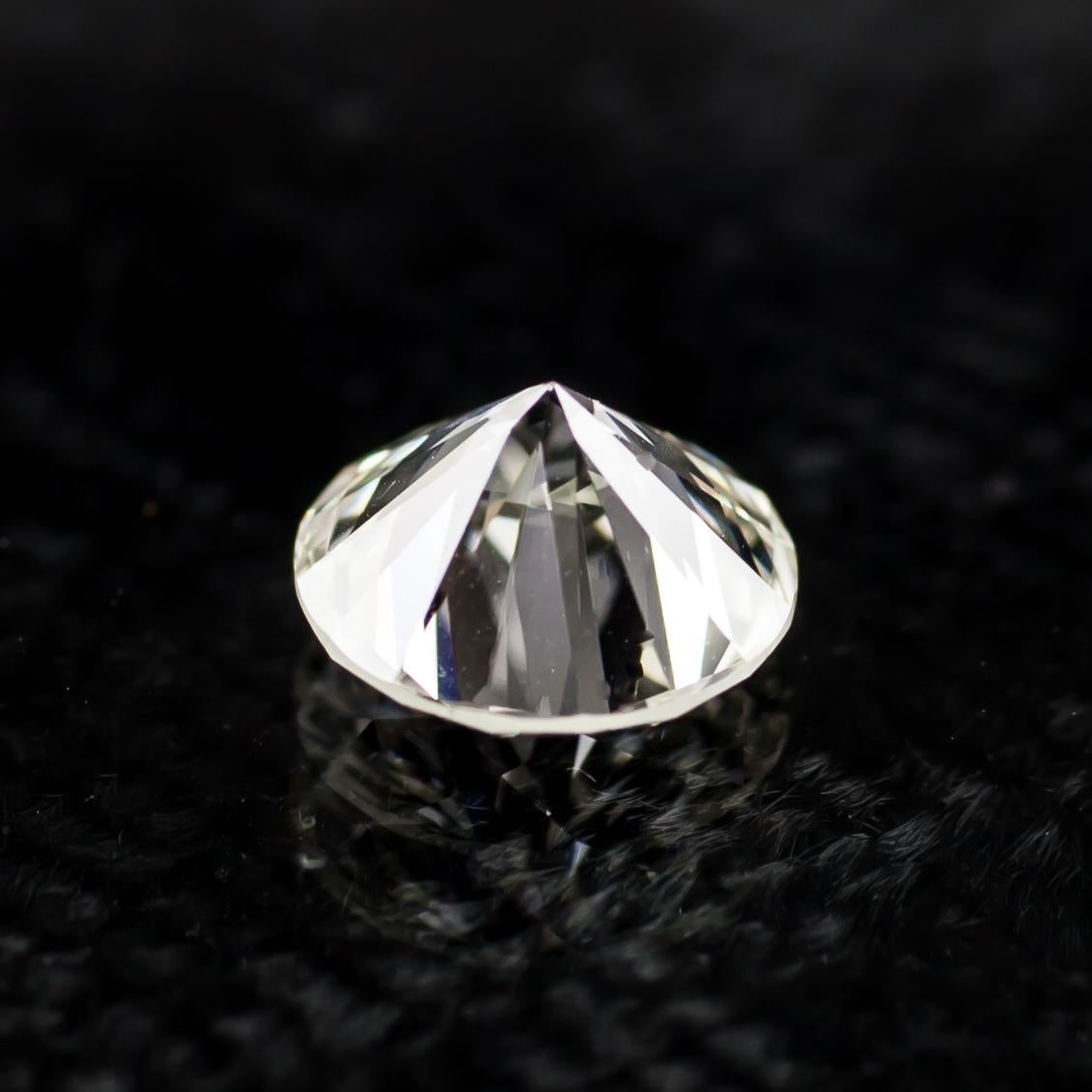 1.16 Carat Loose K / VS1 Round Brilliant Cut Diamond GIA Certified For Sale 2