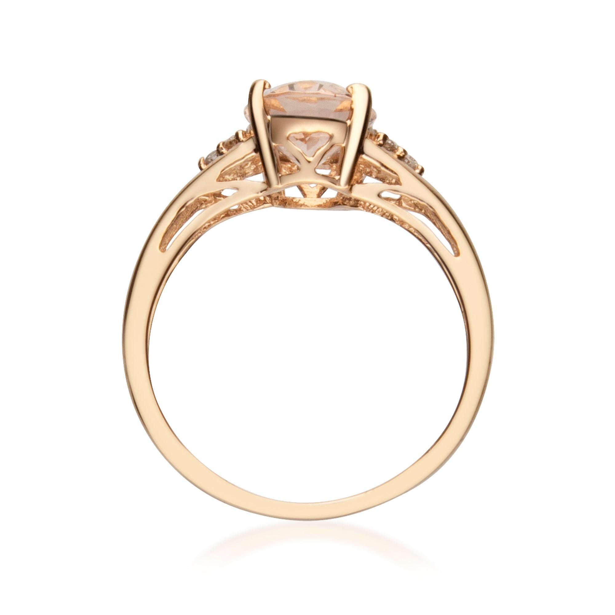 1.16 Carat Morganite Oval Cut Diamond Accents 10K Rose Gold Ring In New Condition In New York, NY