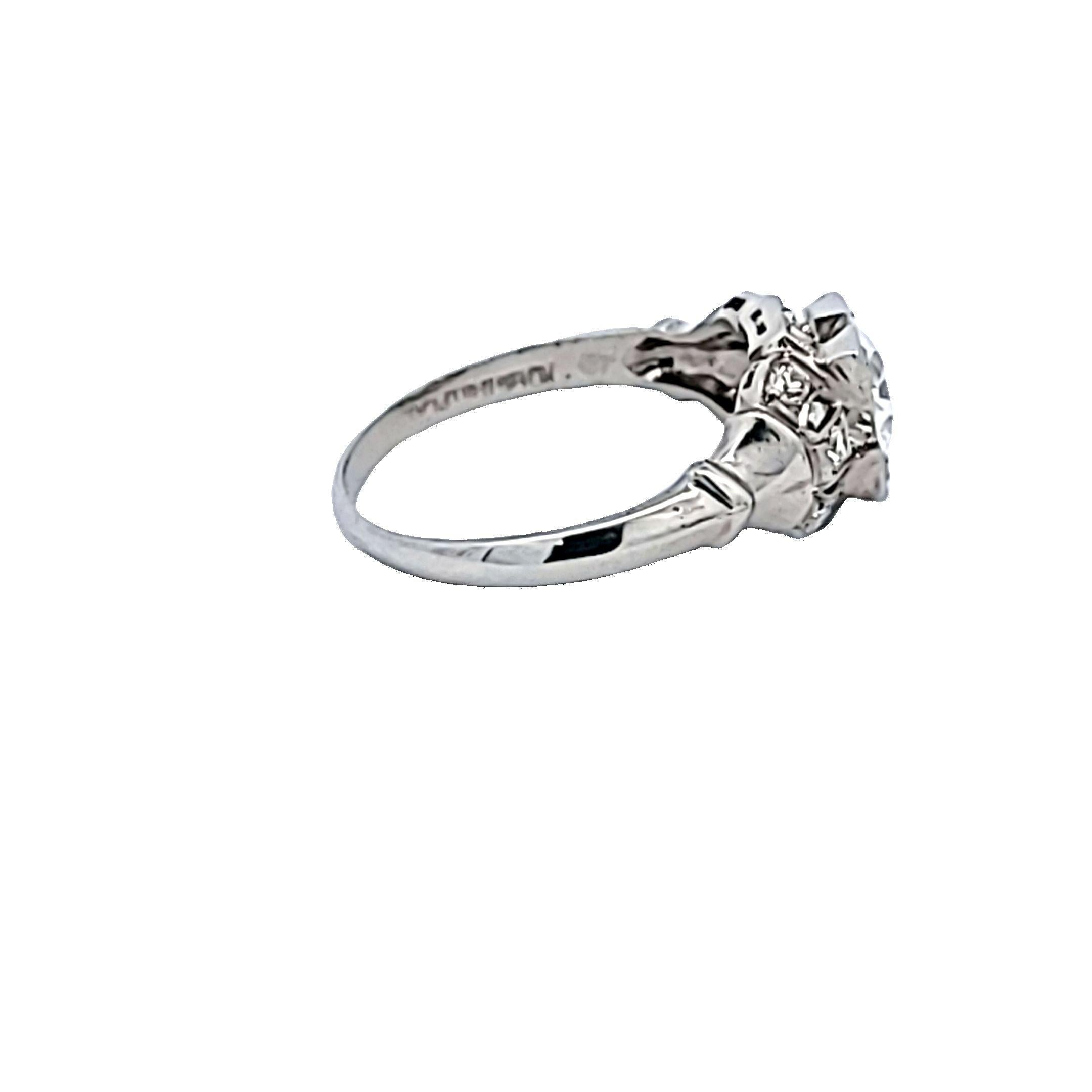 Women's or Men's 1.16 Carat Old European and Circular Brilliant Diamond Platinum Art Deco Ring For Sale