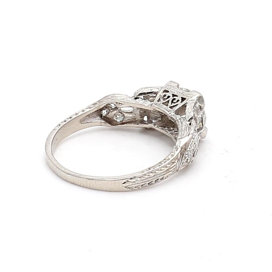 1.16 Carat Old European Cut H VS2-VVS2 Diamond Platinum Art Deco Ring For Sale 1