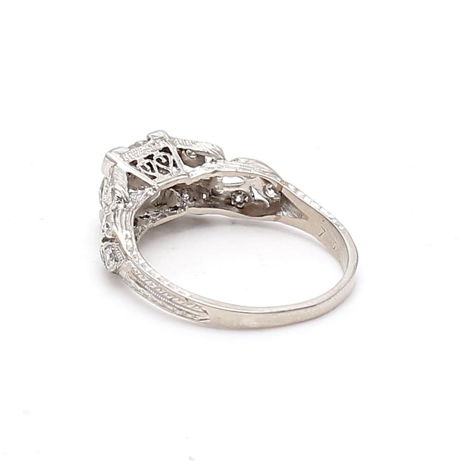 1.16 Carat Old European Cut H VS2-VVS2 Diamond Platinum Art Deco Ring For Sale 3