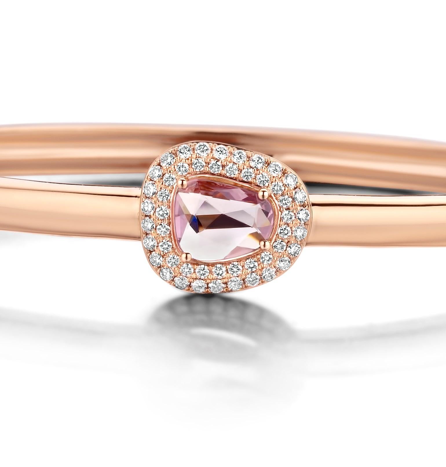 Contemporary 1.16 Carat Pink Sapphire 18 Karat Cluster Diamond Bangle Bracelet For Sale
