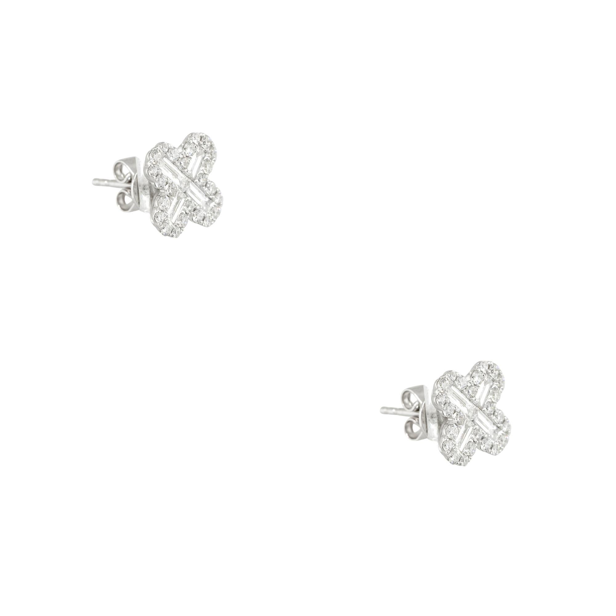 1.16 Carat Round Brilliant & Baguette Diamond Clover Earrings 18 Karat in Stock For Sale 1