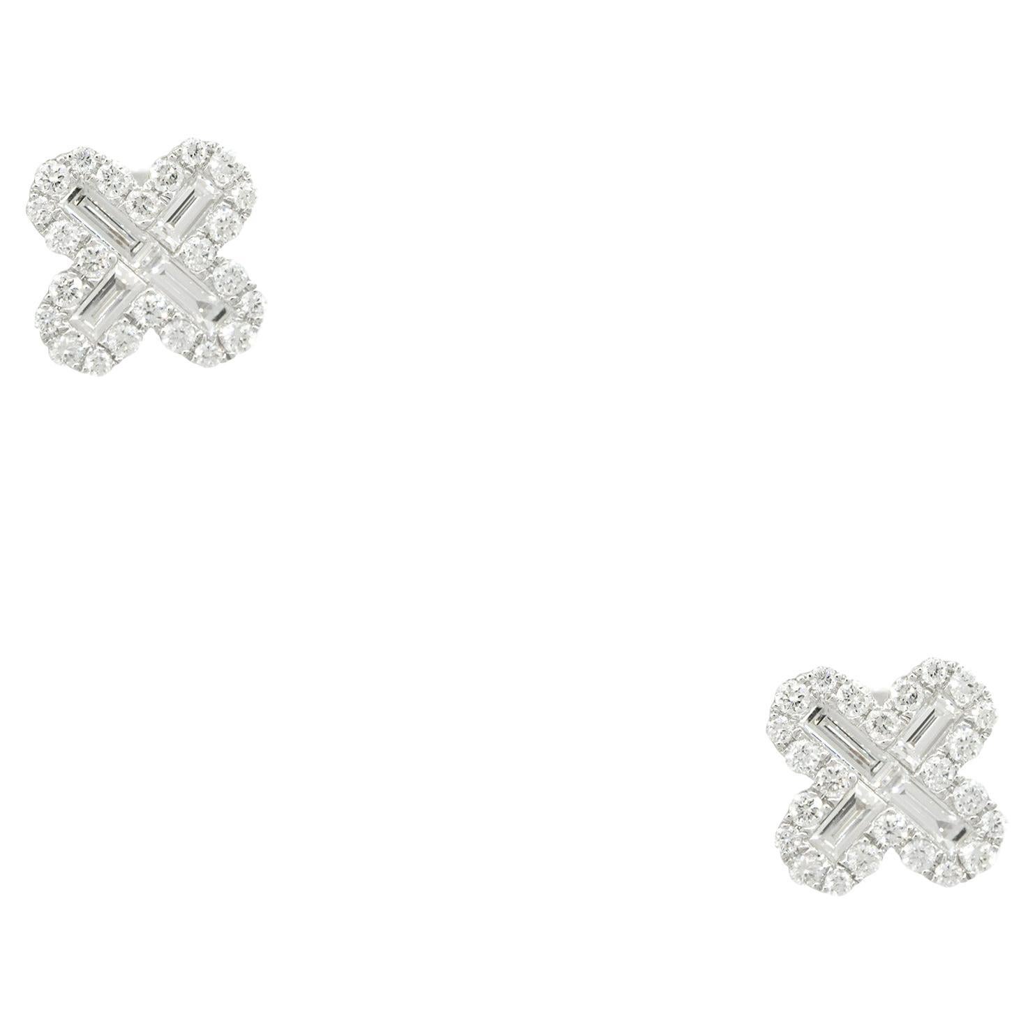 1.16 Carat Round Brilliant & Baguette Diamond Clover Earrings 18 Karat in Stock For Sale