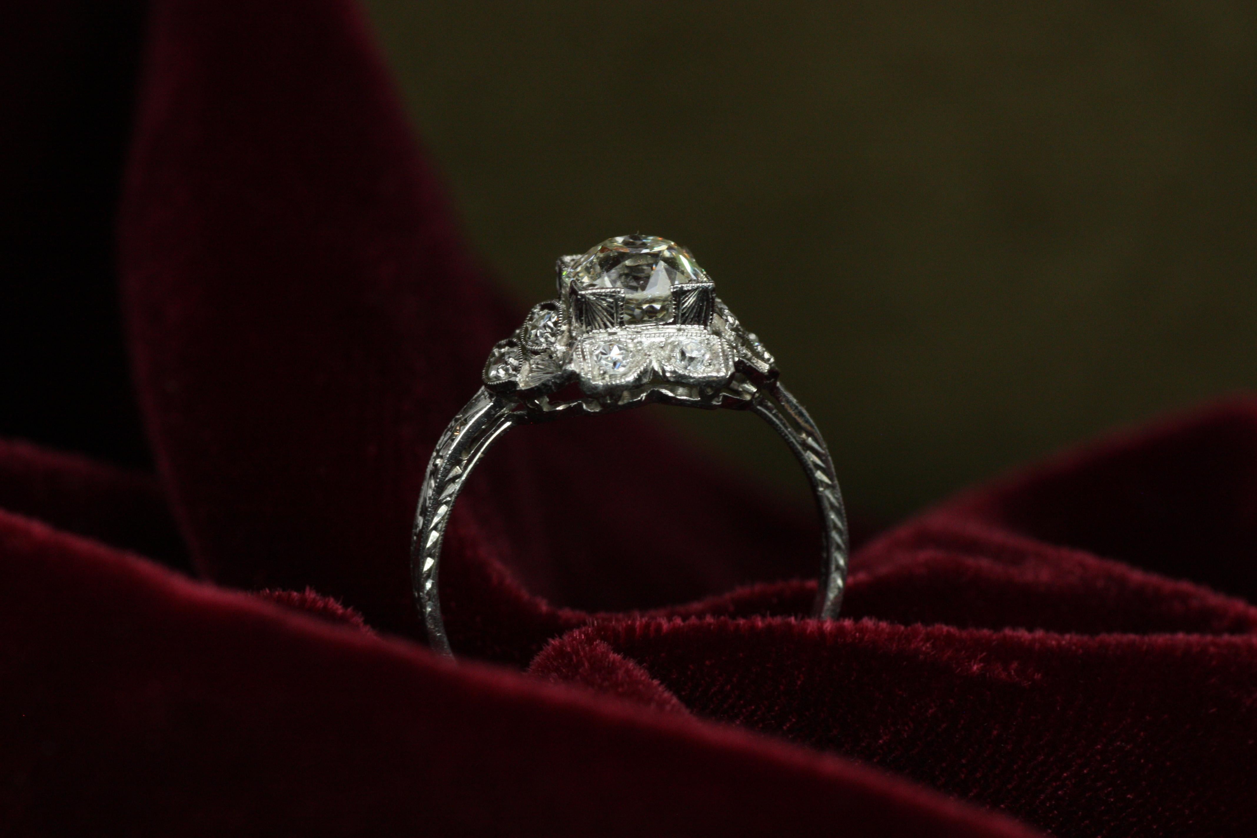 Bague de fiançailles Art déco vintage en platine avec diamants européens anciens de 1,16 carat au total Pour femmes en vente