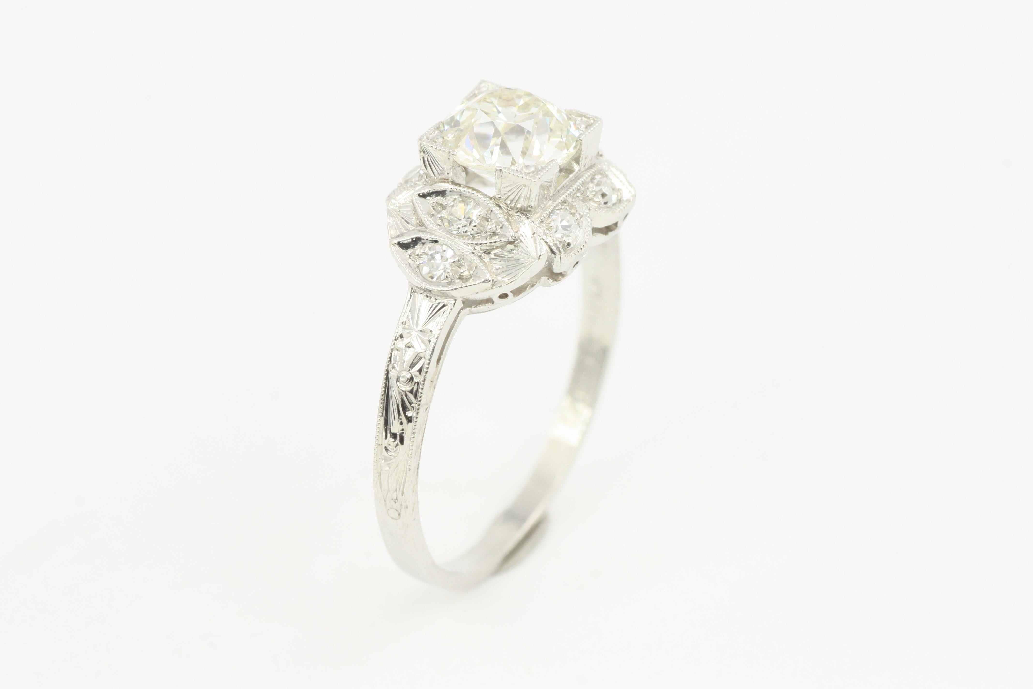 Women's 1.16 Carat Total Old European Diamond Vintage Art Deco Platinum Engagement Ring For Sale