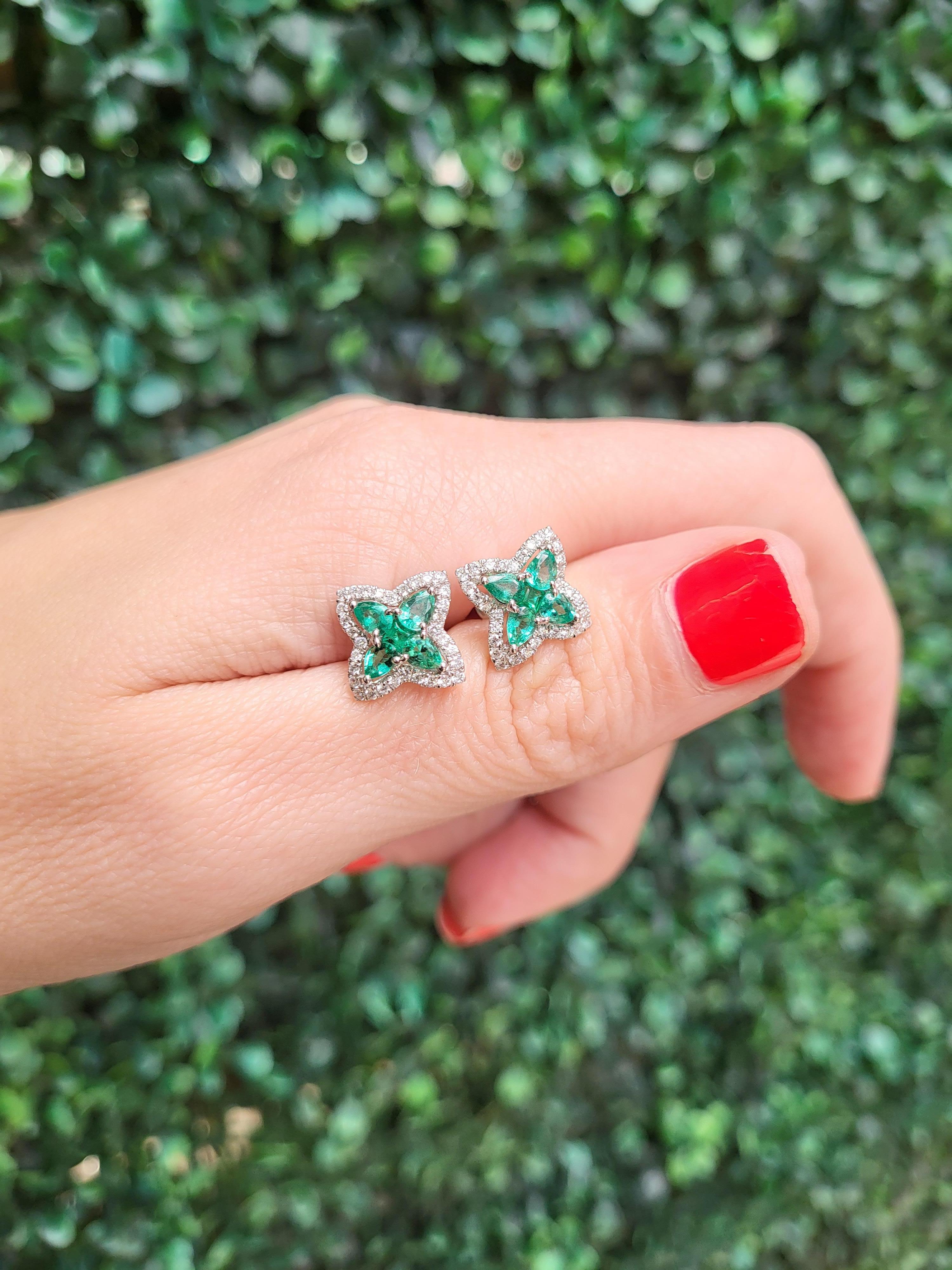 1.16 Carat Total Weight Pear Shaped Emerald & Diamond Stud Earrings For Sale 2