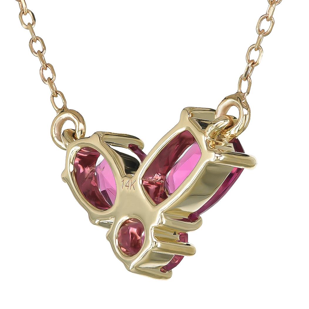 Mixed Cut Pendant with 1.16 carats Rubellite set in 14K Yellow Gold For Sale