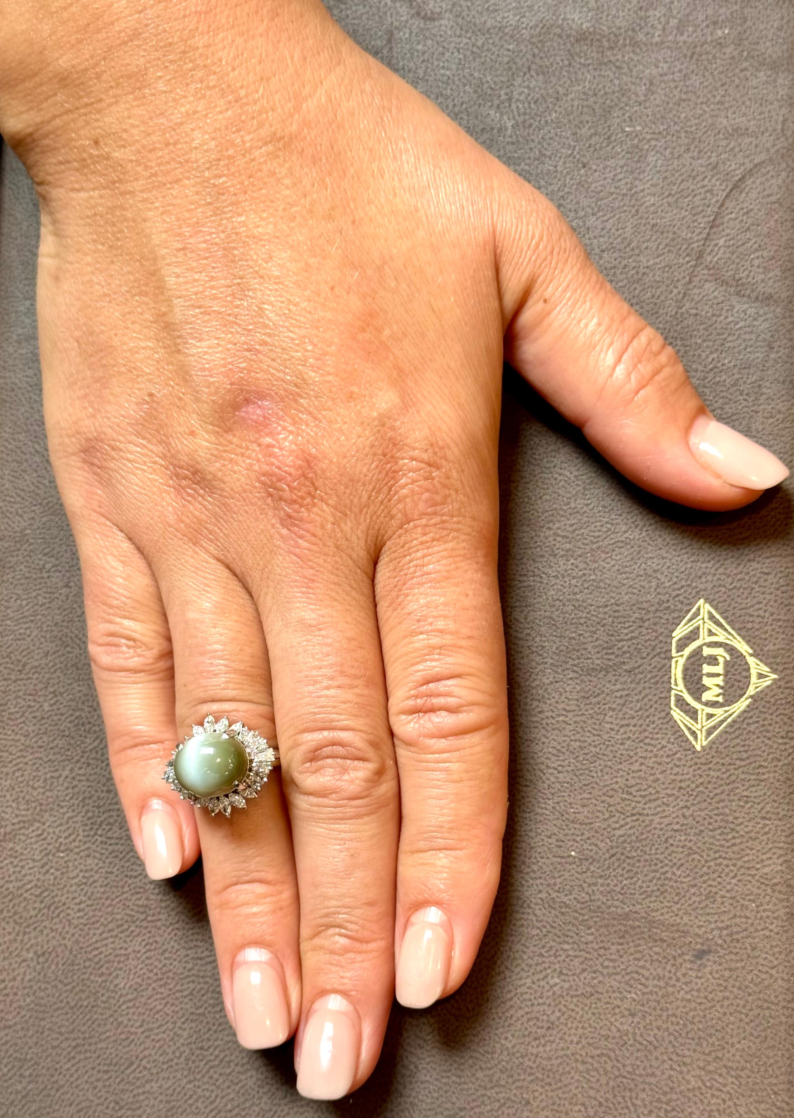 11.6 Ct Chrysoberyl Cats Eye Unisex Ring With Marquise  Diamond Set in platinum For Sale 11