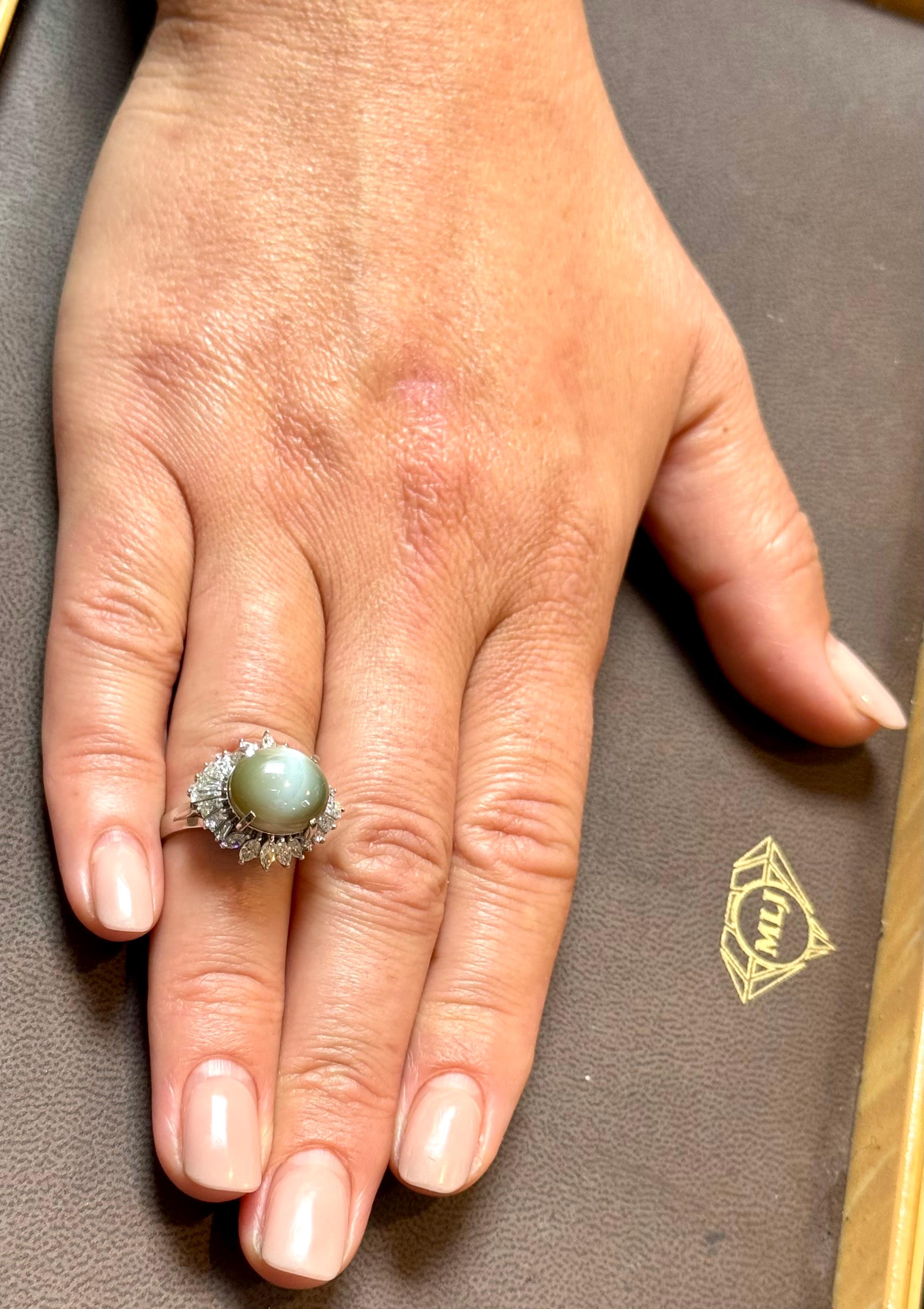 11.6 Ct Chrysoberyl Cats Eye Unisex Ring With Marquise  Diamond Set in platinum For Sale 14