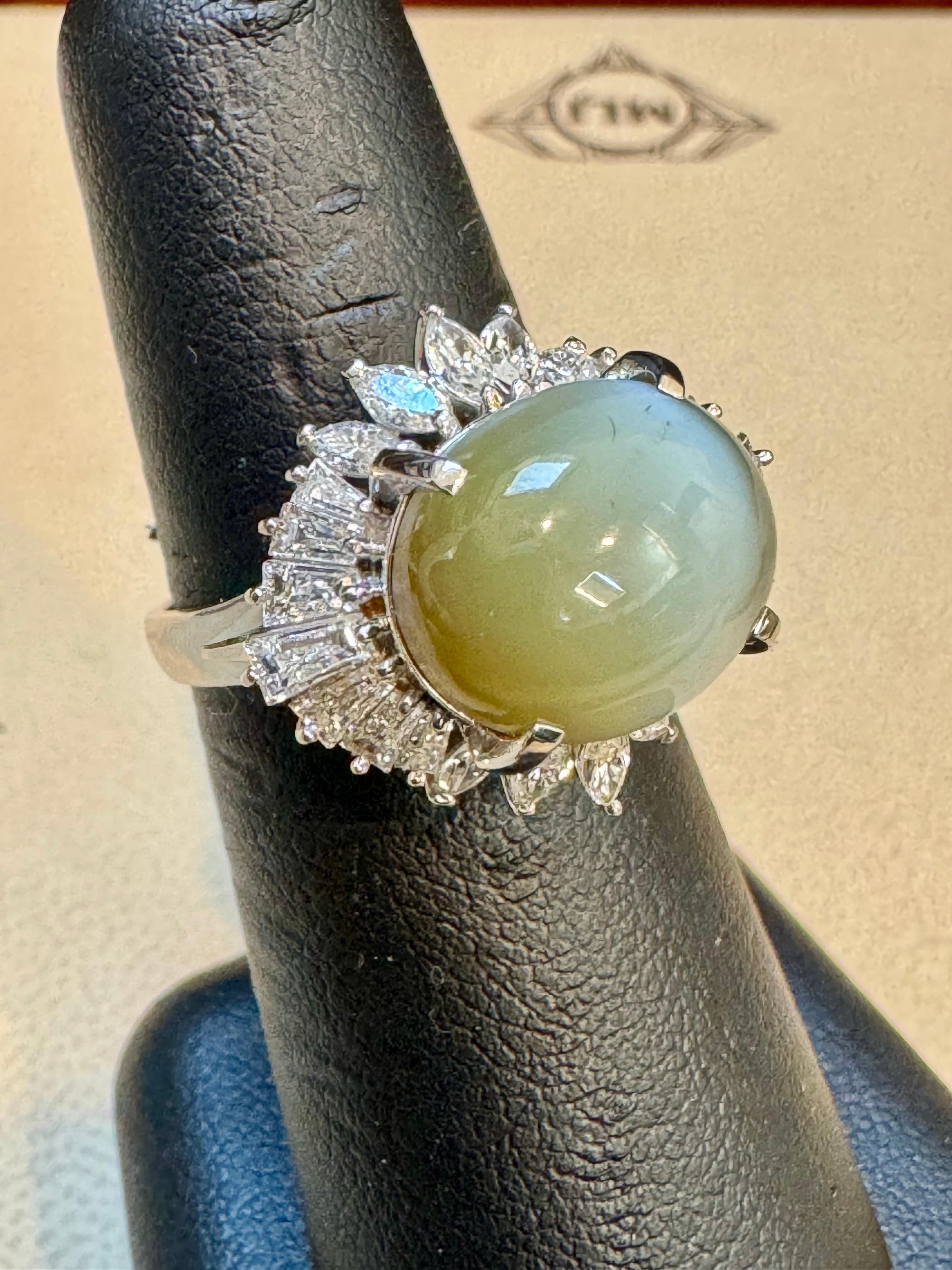 11.6 Ct Chrysoberyl Cats Eye Unisex Ring With Marquise  Diamond Set in platinum For Sale 1