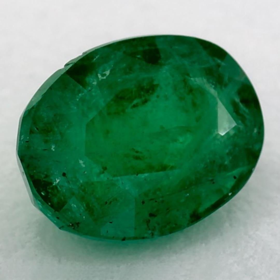 Taille ovale 1.16 Ct Emerald Oval Loose Gemstone (pierre précieuse en vrac) en vente