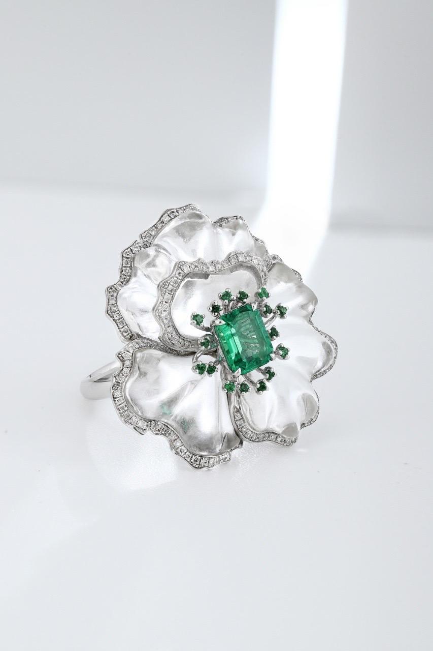 1,16 Ct GIA Cert No Öl Smaragd Ring mit natürlichen Diamanten und Platin Gold im Zustand „Neu“ im Angebot in bangkok, TH