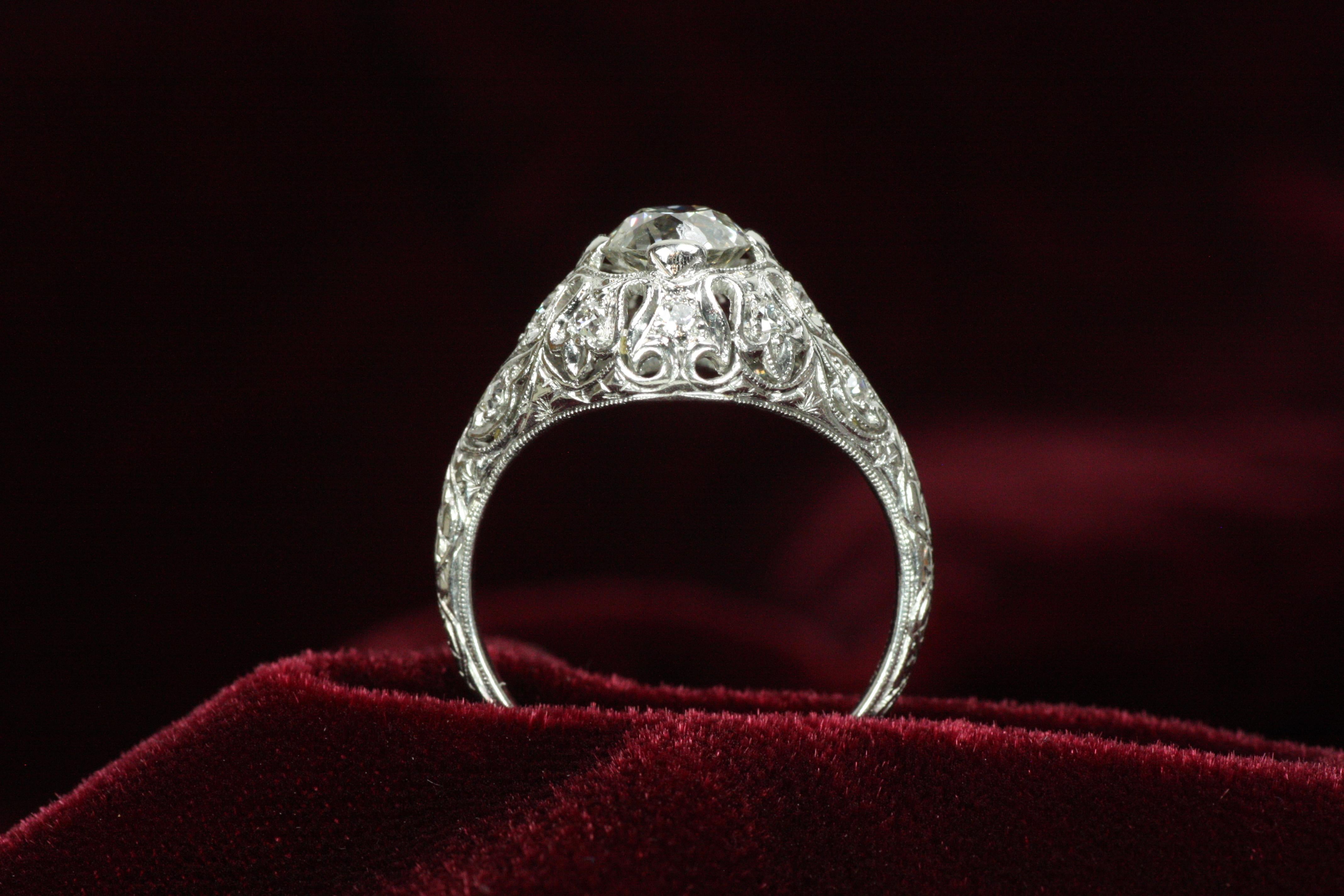 Women's 1.16 Total Carat Old European Round Cut 1920s Art Deco Filigree Engagement Ring For Sale