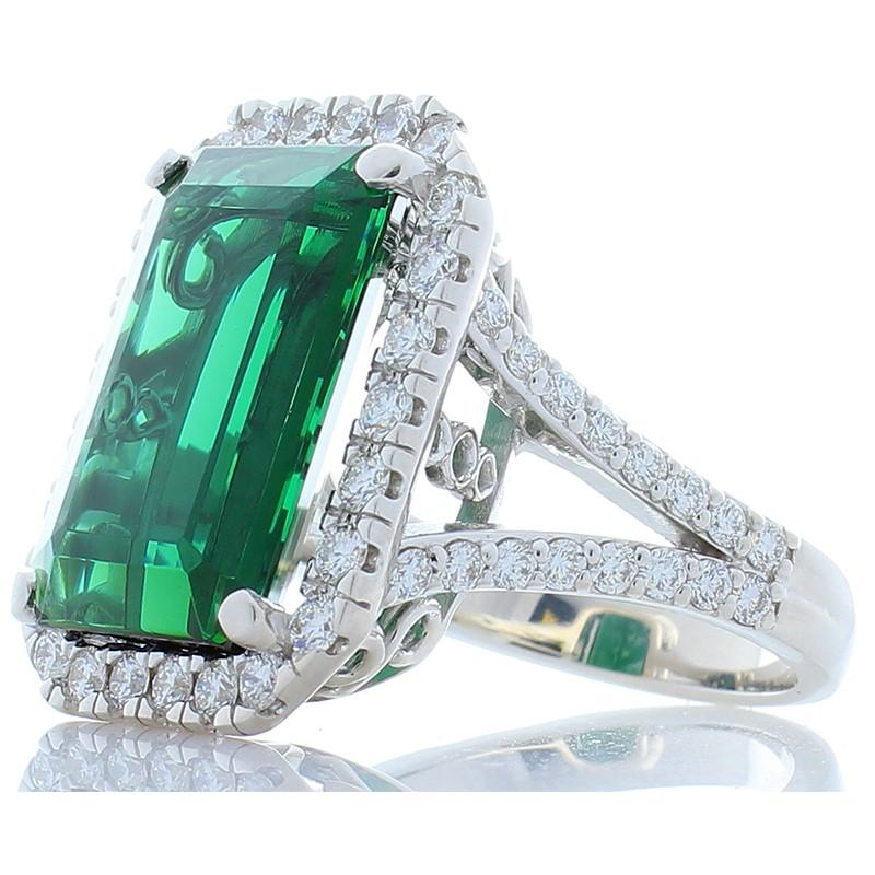 11.61 Carat Emerald Cut Tourmaline and Diamond Cocktail Ring in 18 Karat Gold In New Condition In Chicago, IL