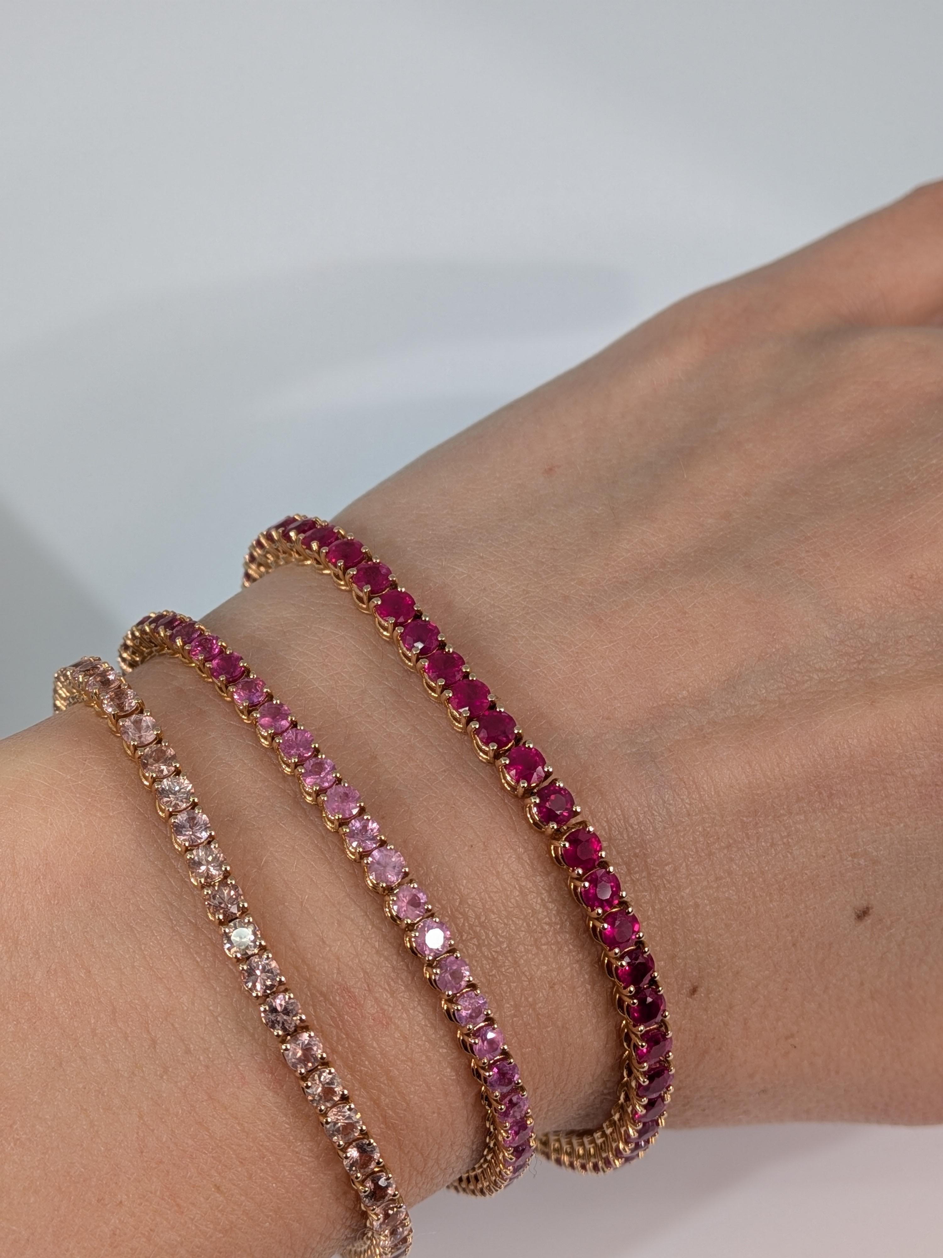 11.62ct Pink Natural Ruby Tennis Bracelet in 18k 750 Rose Gold 19.5cm x 3.4mm en venta 6