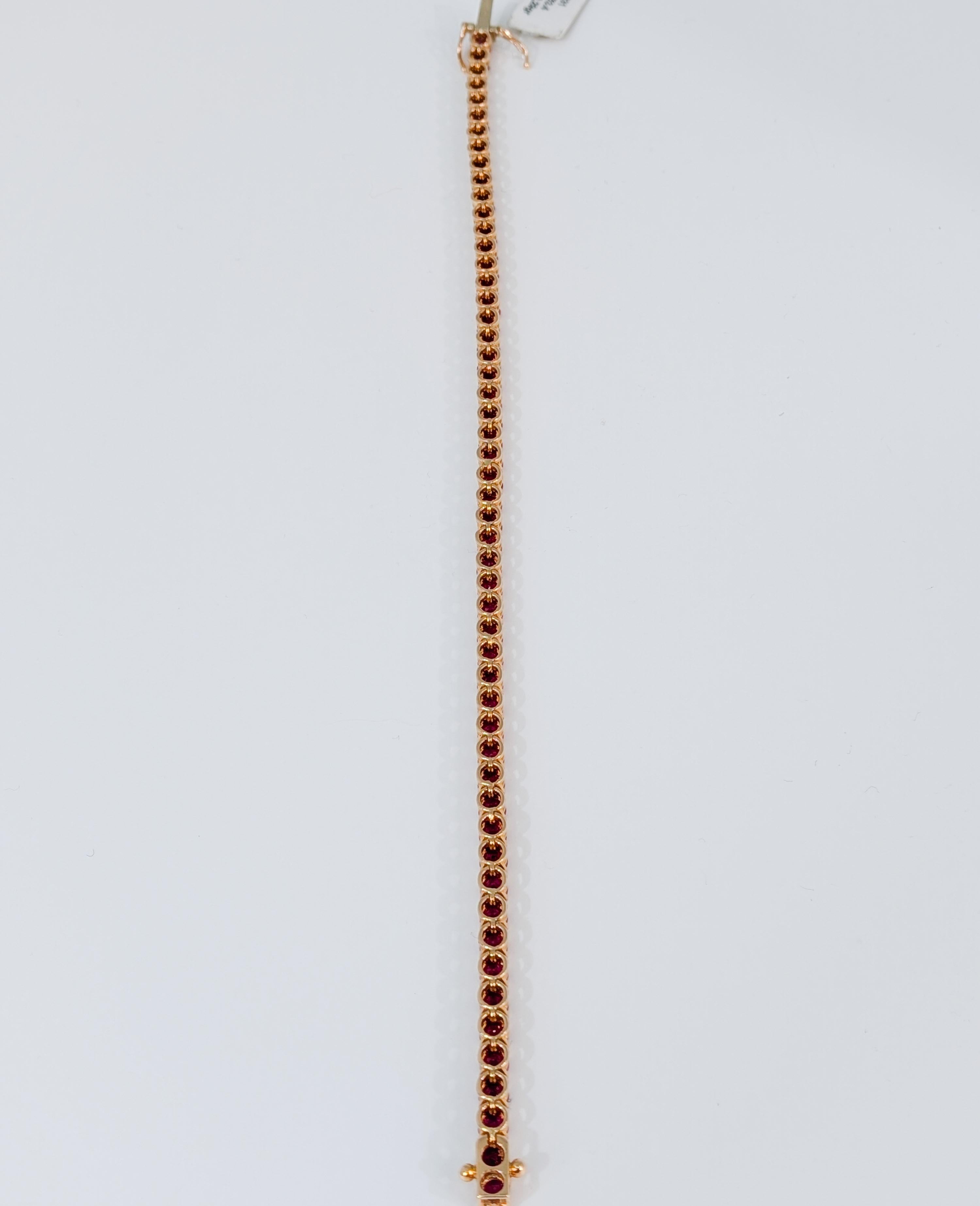 11.62ct Pink Natural Ruby Tennis Bracelet in 18k 750 Rose Gold 19.5cm x 3.4mm en Nuevo estado para la venta en München, DE