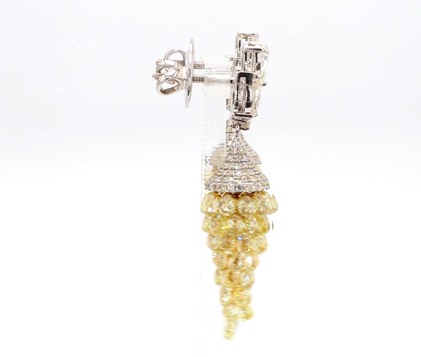 Donna Orecchini in oro 18K con diamanti Briolette da 11,65 carati in vendita