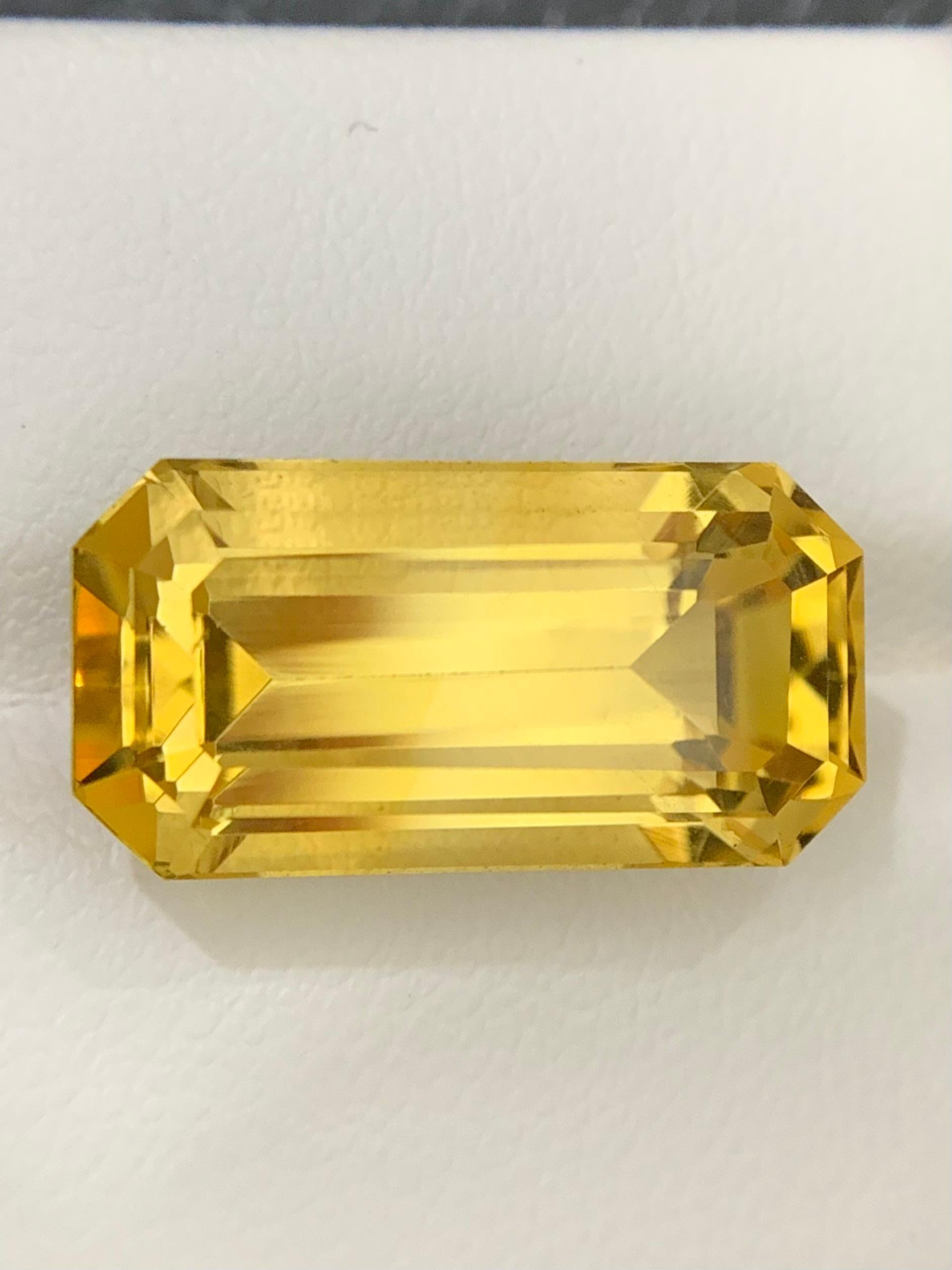 11,65 Quilates Citrino Amarillo Natural Talla Esmeralda en venta 4