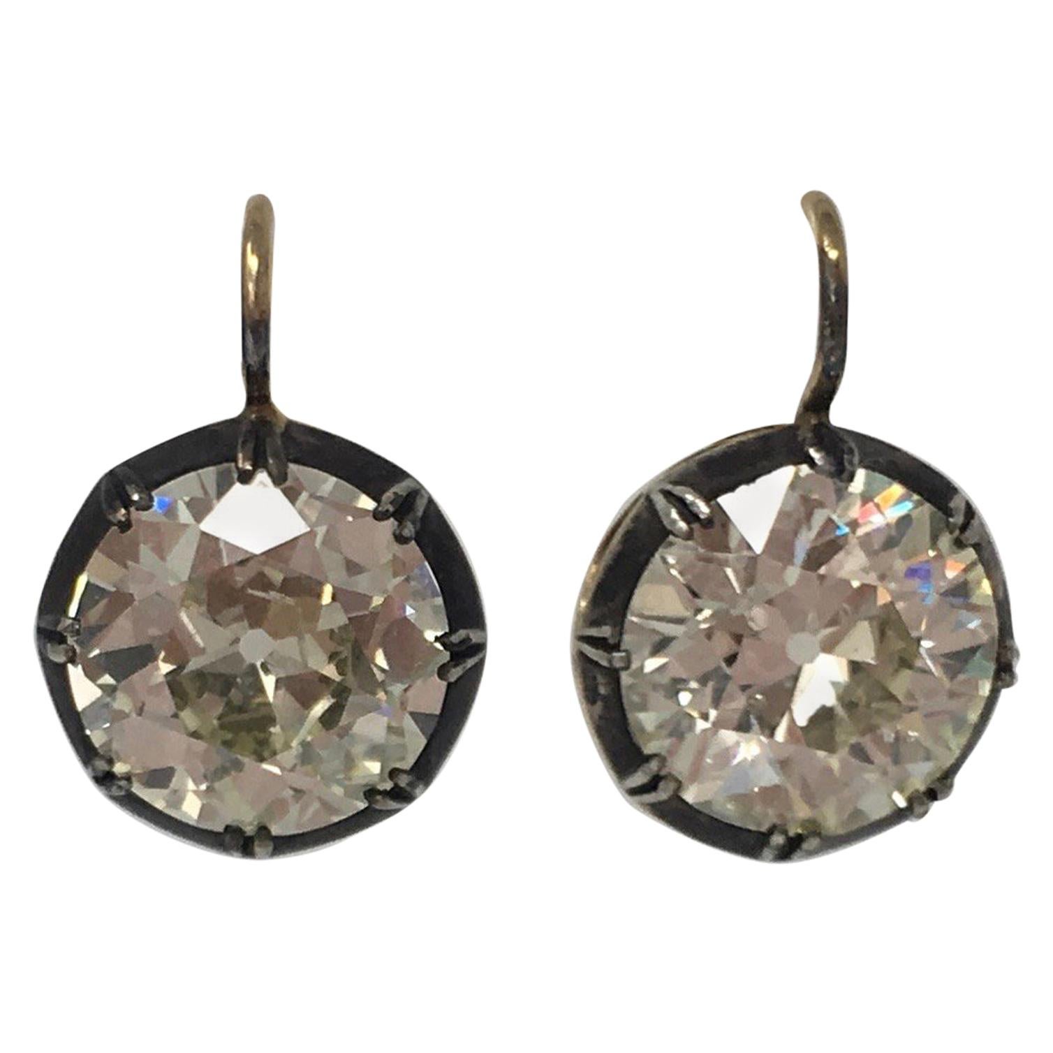 11.67 Carat Old European Cut Diamond Antique Style Dangle Earrings In 18 K Gold 