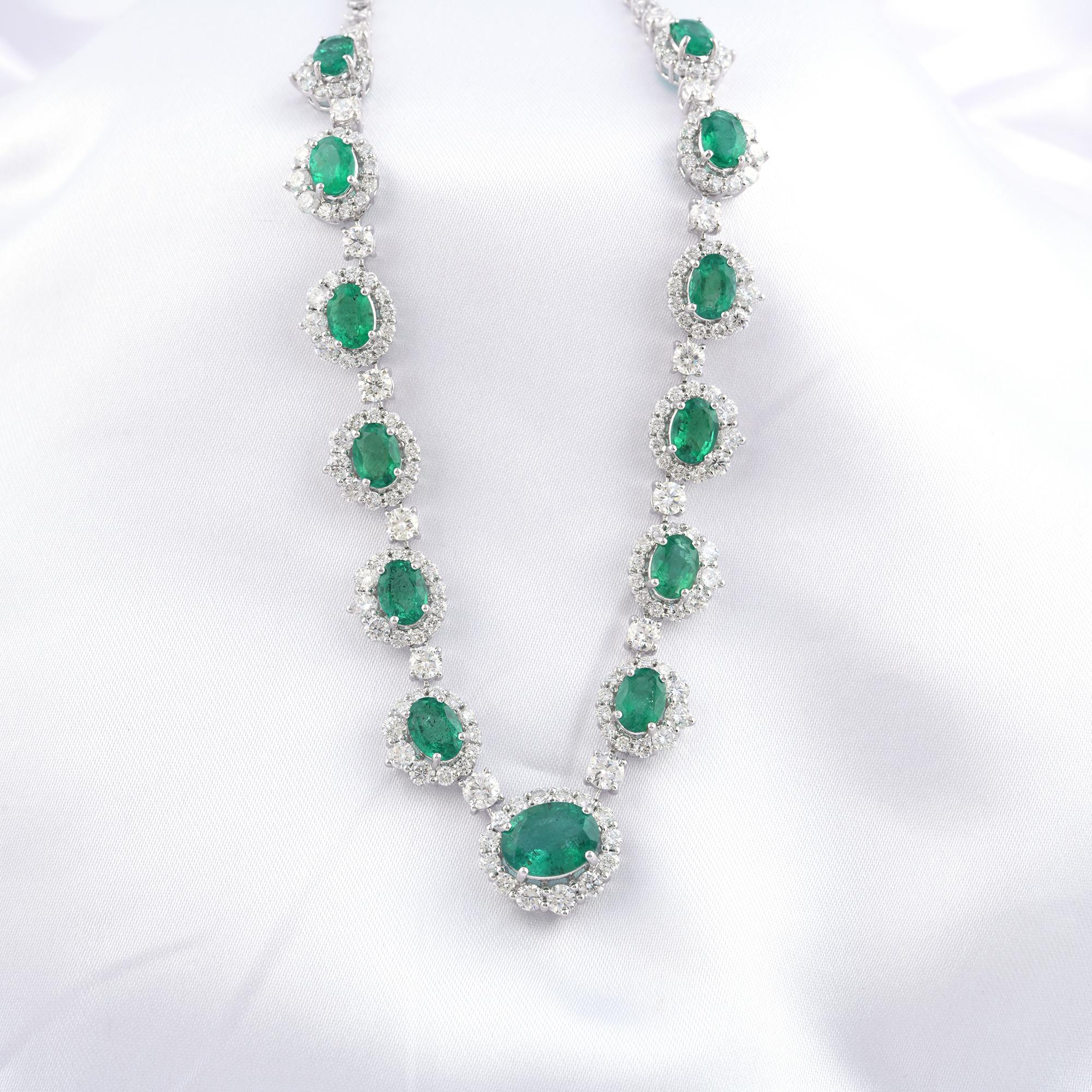 11,68 Karat sambischer Smaragd 7,91 Karat SI/H Diamant-Halskette 18 Karat Weißgold (Ovalschliff) im Angebot