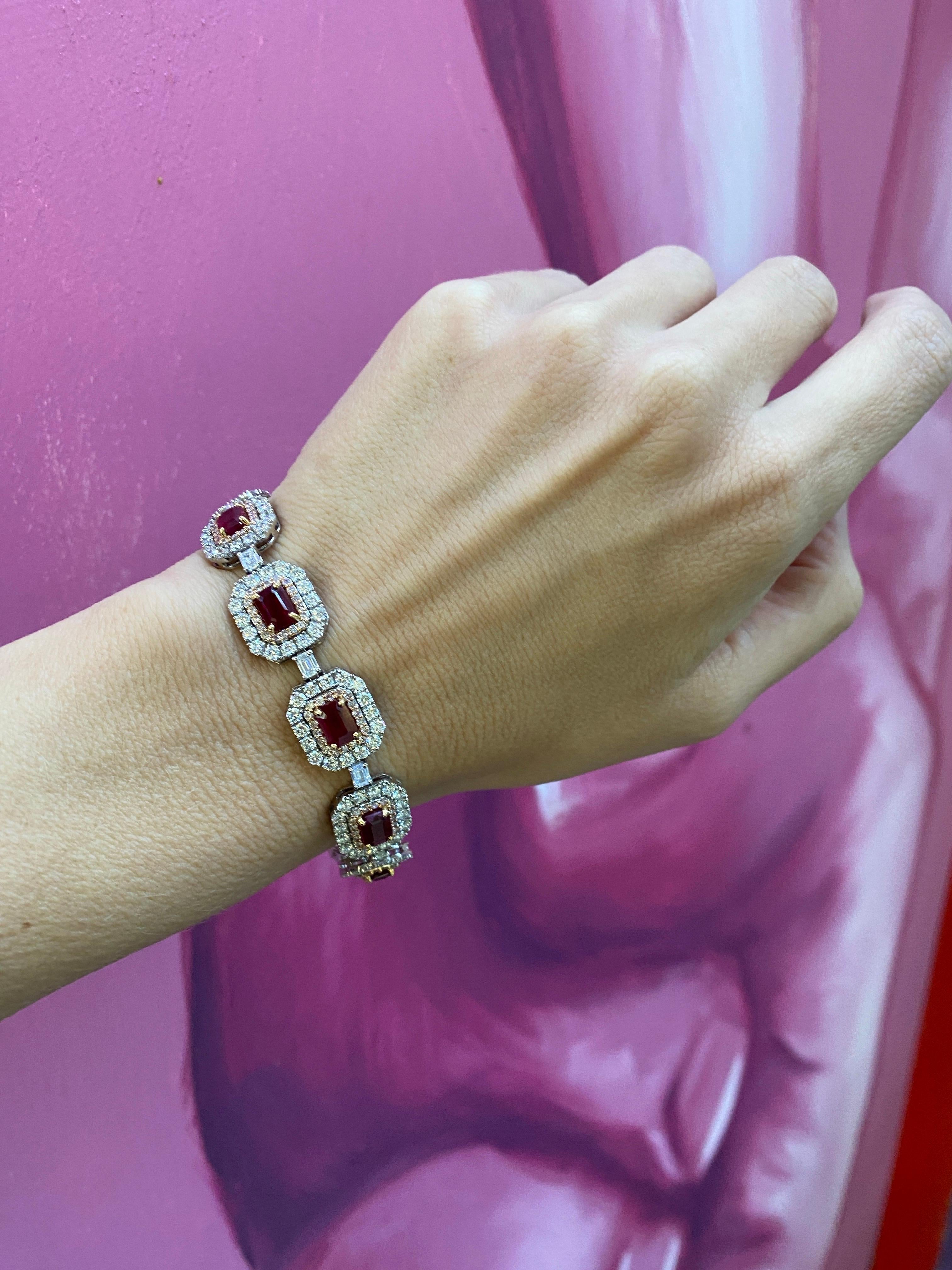 11.69ctw Emerald Cut Rubies and Diamond Link Bracelet, 18 Karat Gold For Sale 7