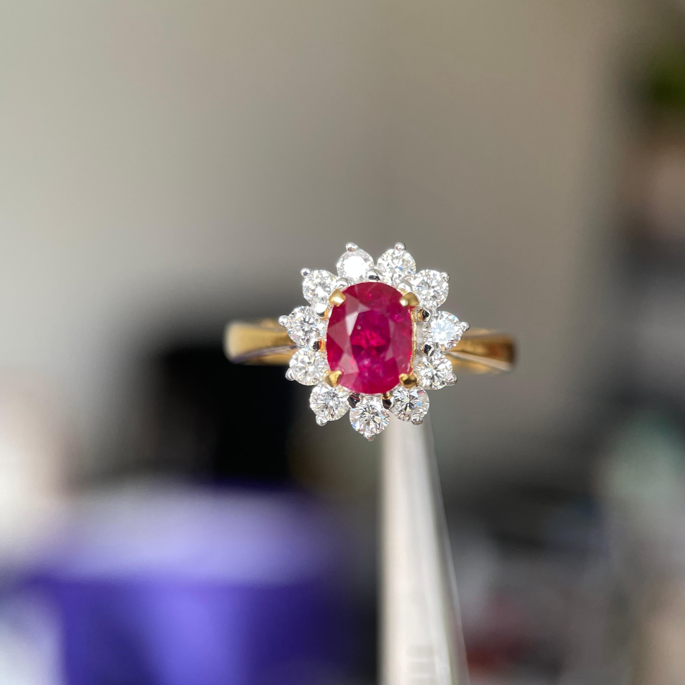 Anillo de oro amarillo de 18 quilates con rubí sin calentar de Birmania de 1,16 quilates en venta 7