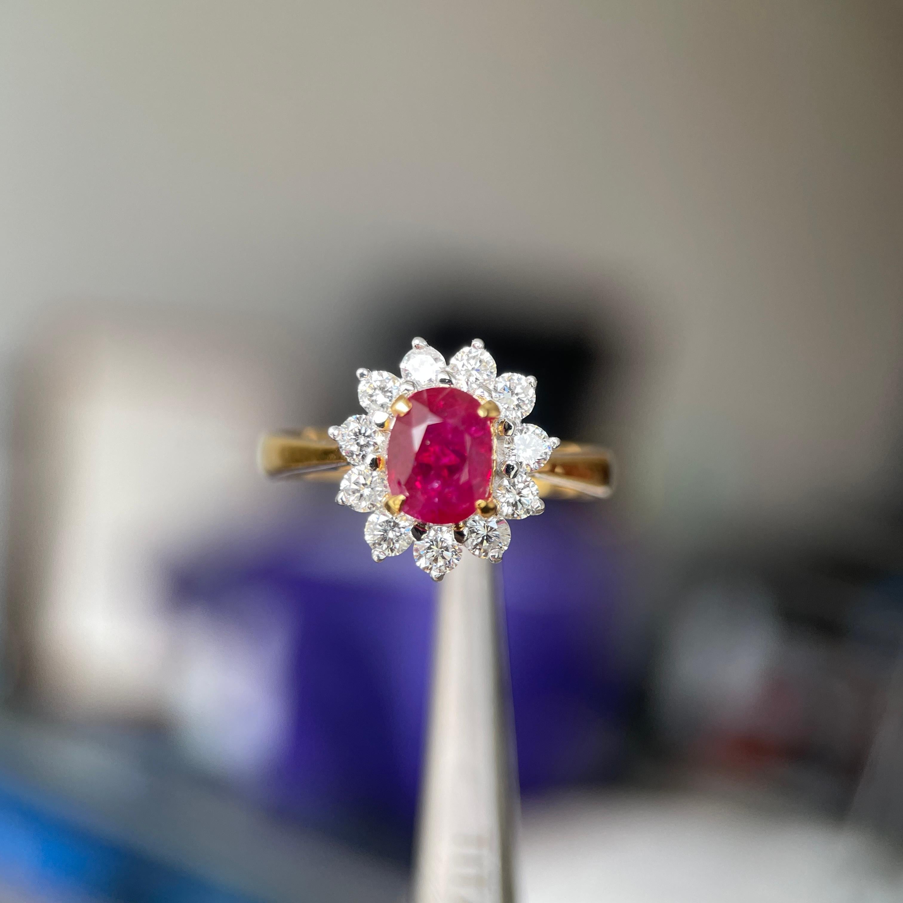 Anillo de oro amarillo de 18 quilates con rubí sin calentar de Birmania de 1,16 quilates en Nuevo estado para la venta en Singapore, SG