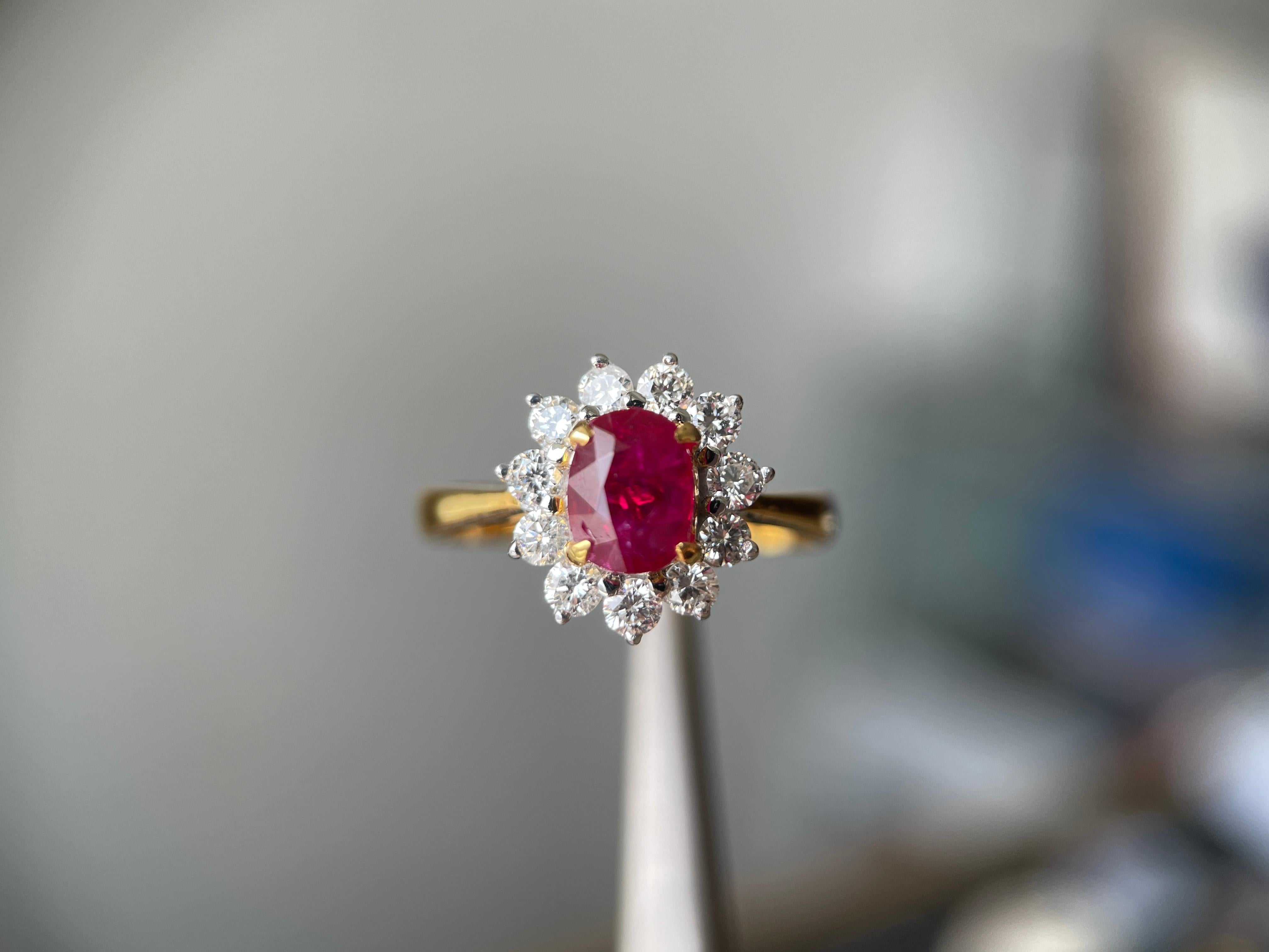 De las mujeres Anillo de oro amarillo de 18 quilates con rubí sin calentar de Birmania de 1,16 quilates en venta