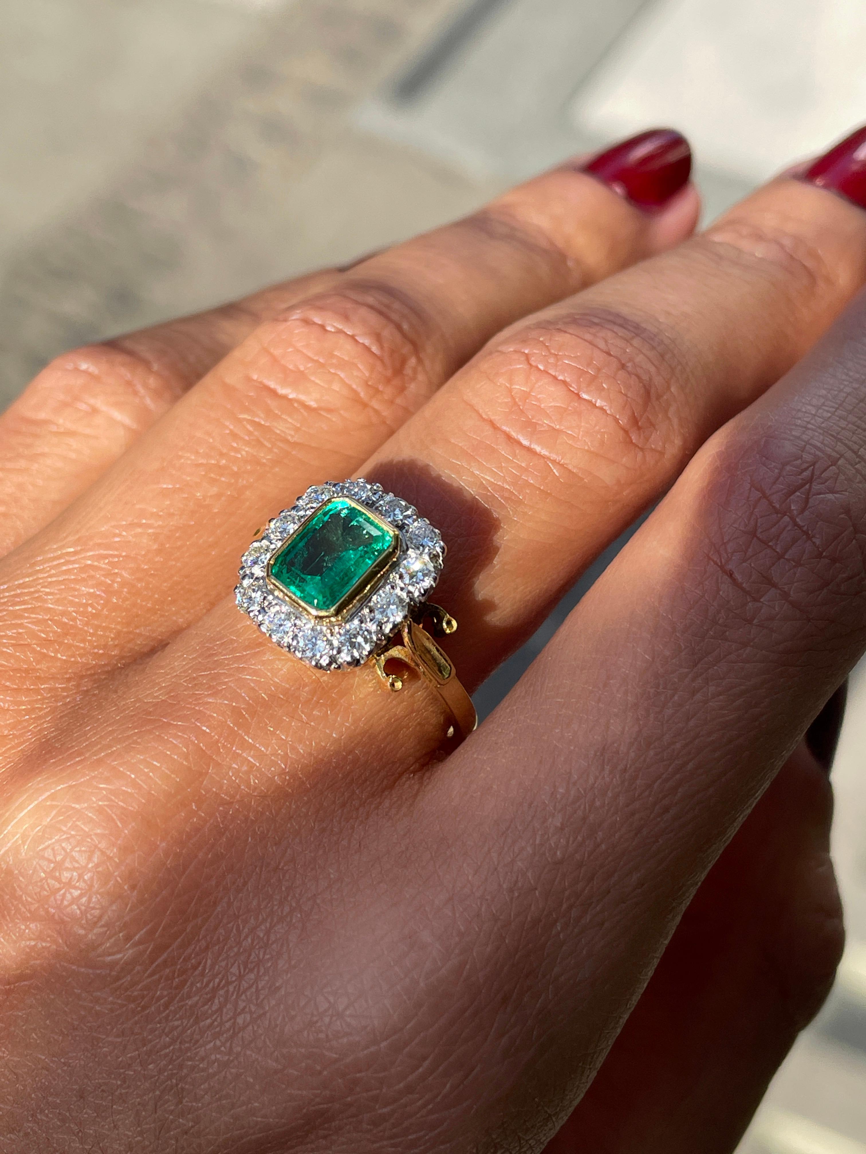 1.16ct Emerald and Diamond 18 Carat White & Yellow Gold Cluster Engagement Ring In New Condition For Sale In London, GB