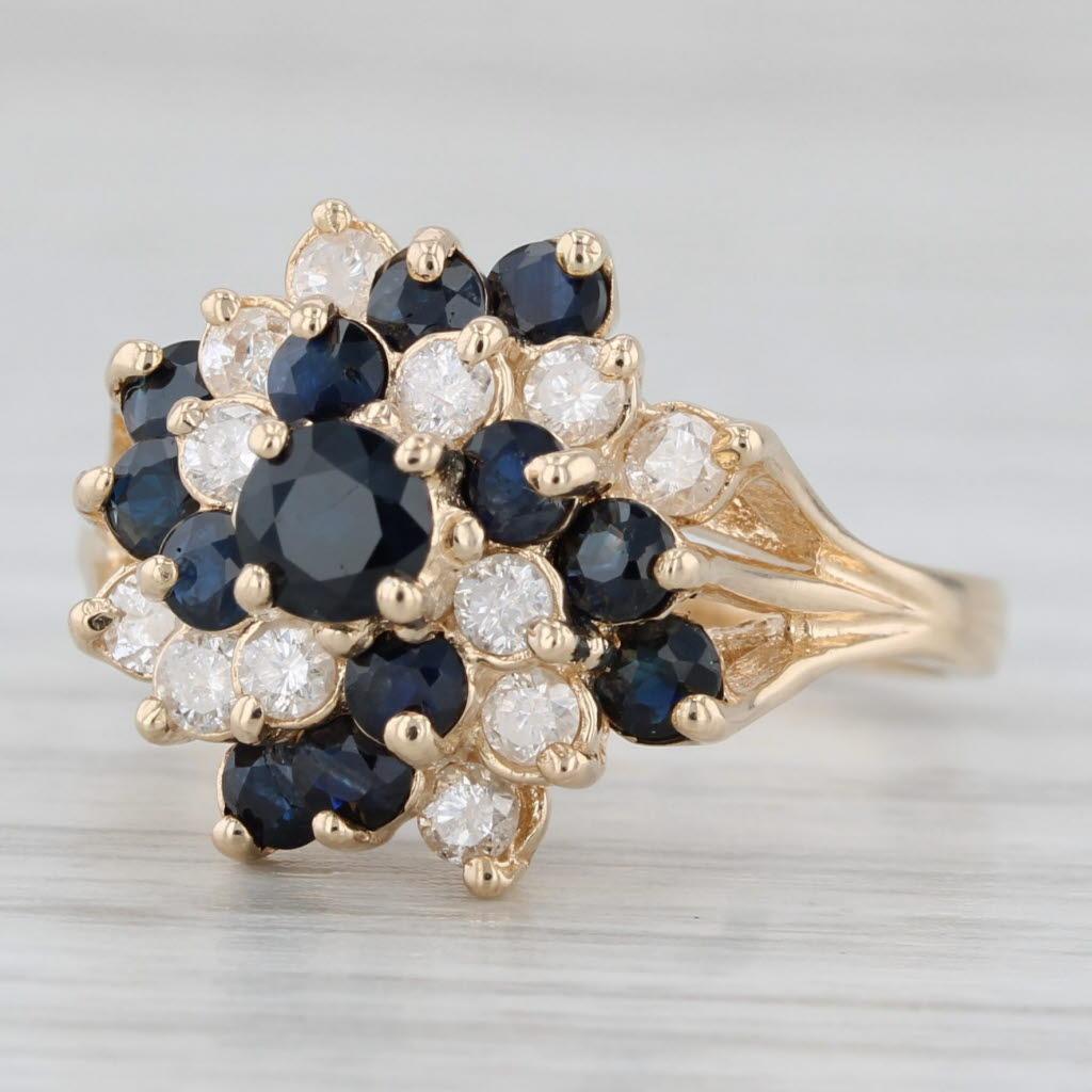 1,16 ctw Zafiro Azul Diamante Remolino Flor Racimo Anillo Oro Amarillo 14k Talla 6,5 en venta 2
