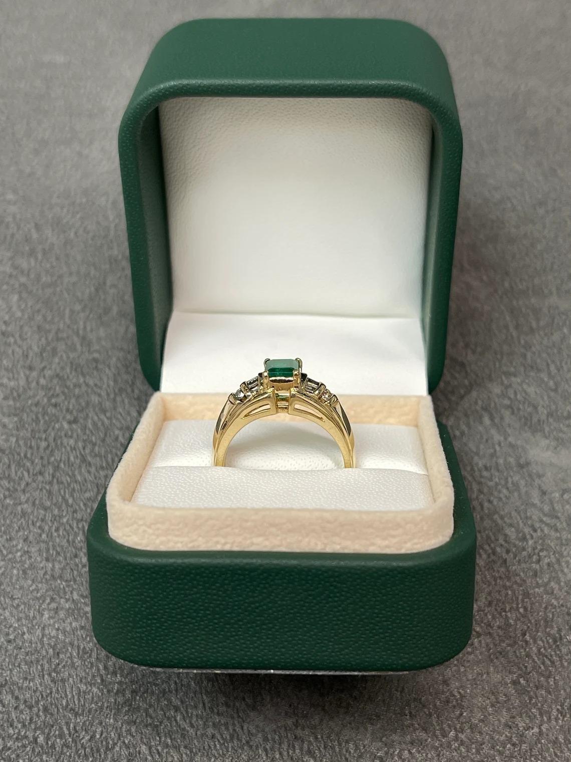 1.16tcw 14K Natural Colombian Emerald & Diamond Statement Ring For Sale 3