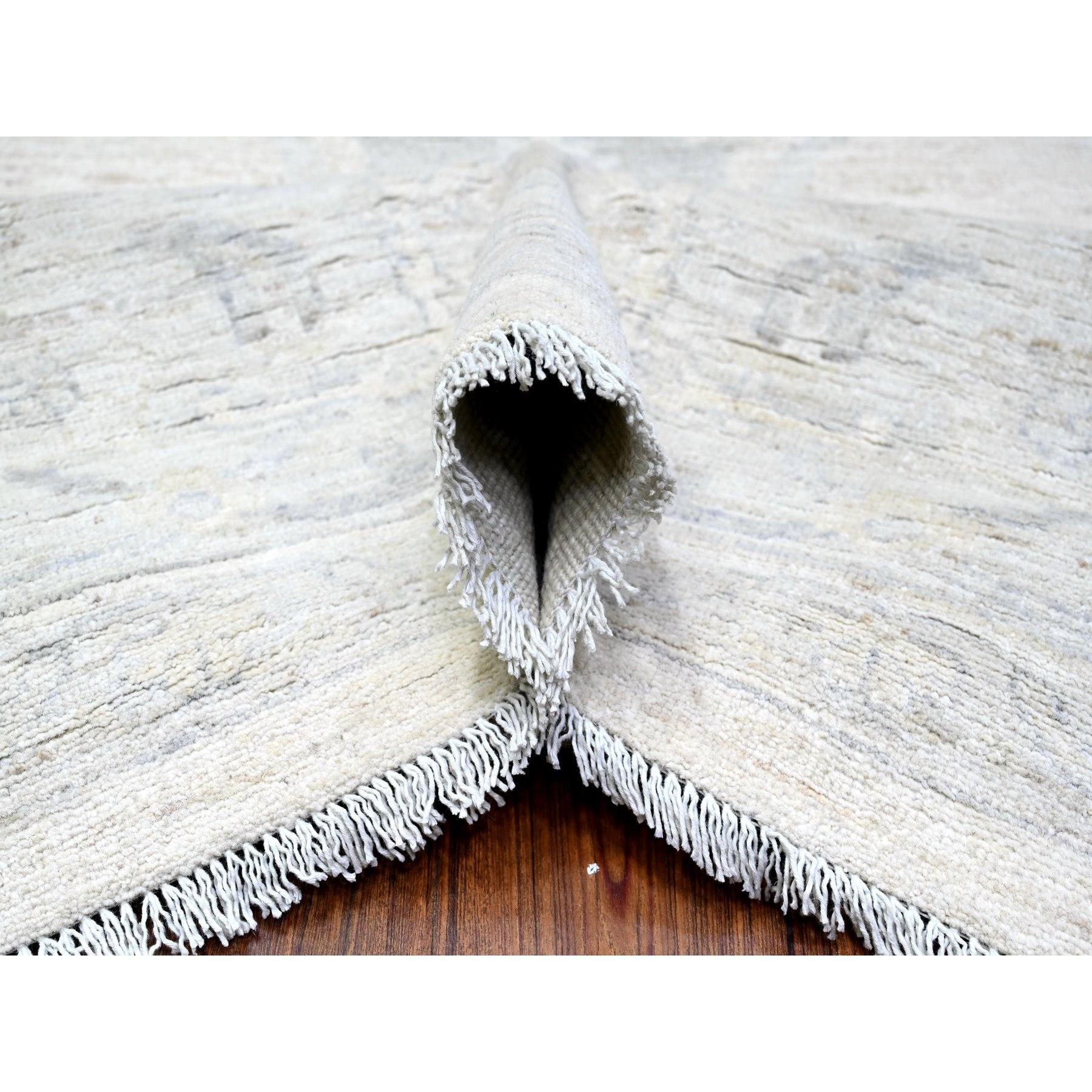 Hand-Knotted 11'6