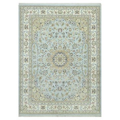 Tappeto oversize annodato a mano in lana vellutata con motivo floreale Nain, colore Oslo Blue, 3,5 m x 4,7 m