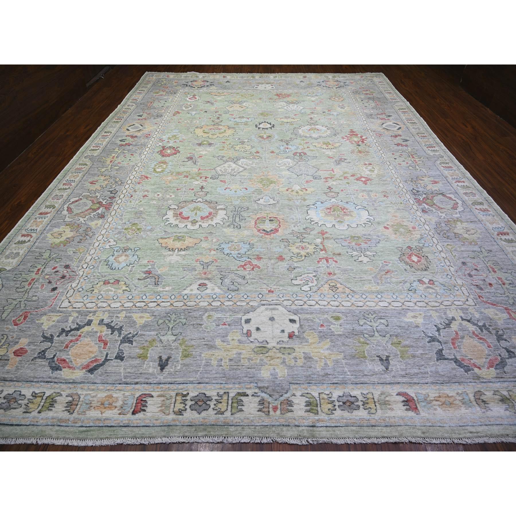 Hand-Knotted 11'6