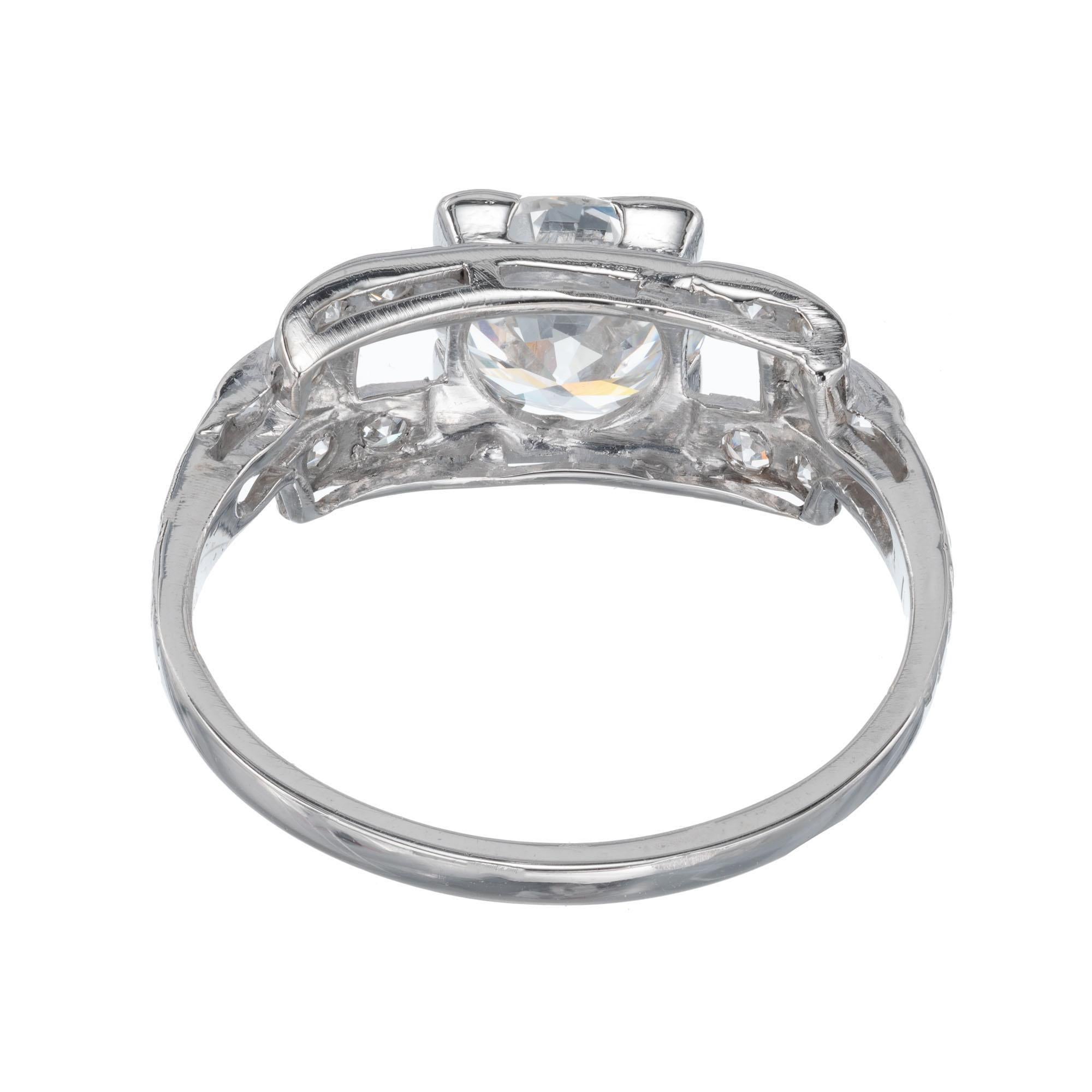 Women's 1.17 Carat Diamond Platinum Art Deco Engagement Ring For Sale