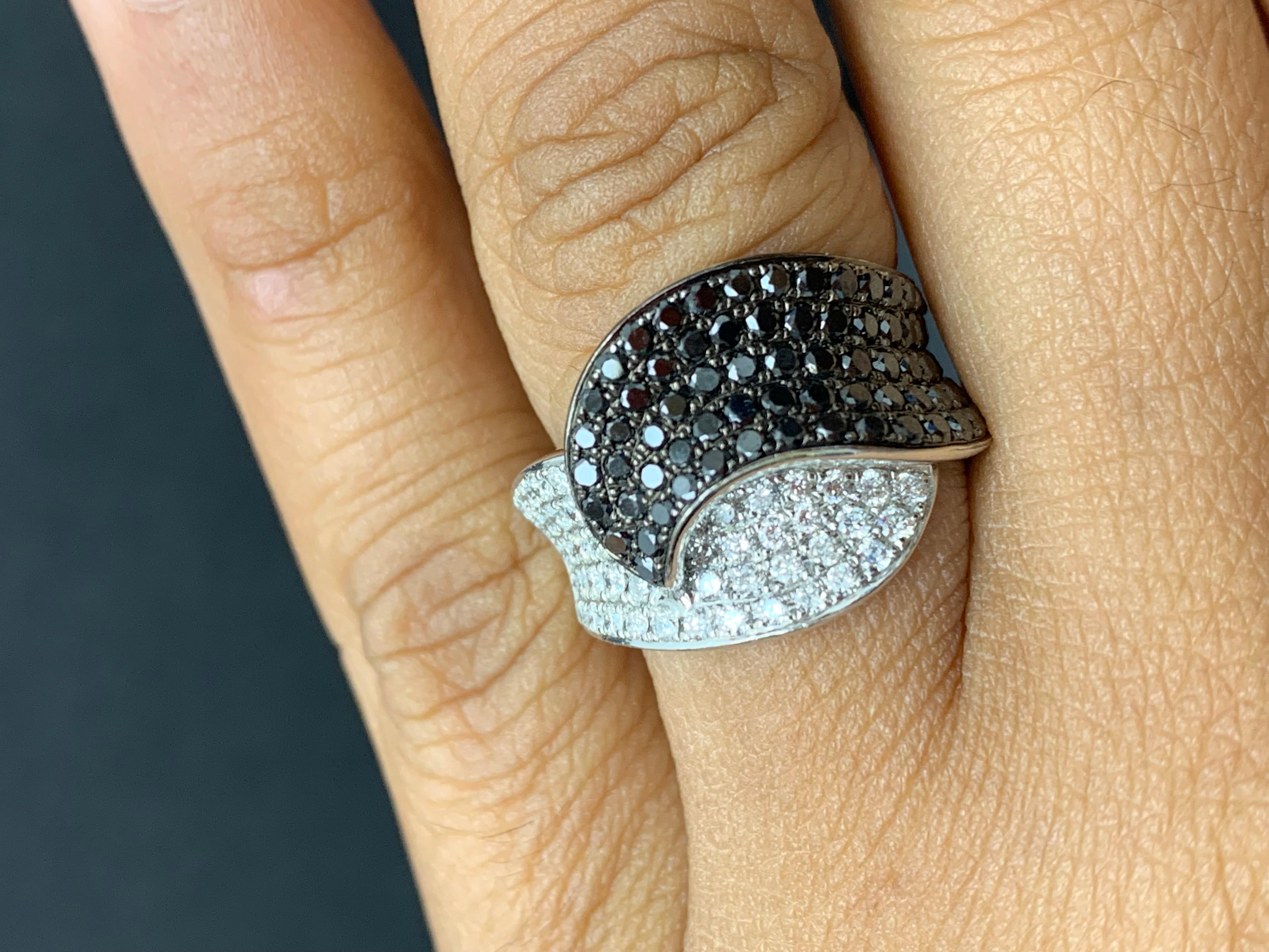 1,17 Karat Fancy Schwarzer Diamantring aus 18 Karat Weißgold im Angebot 9