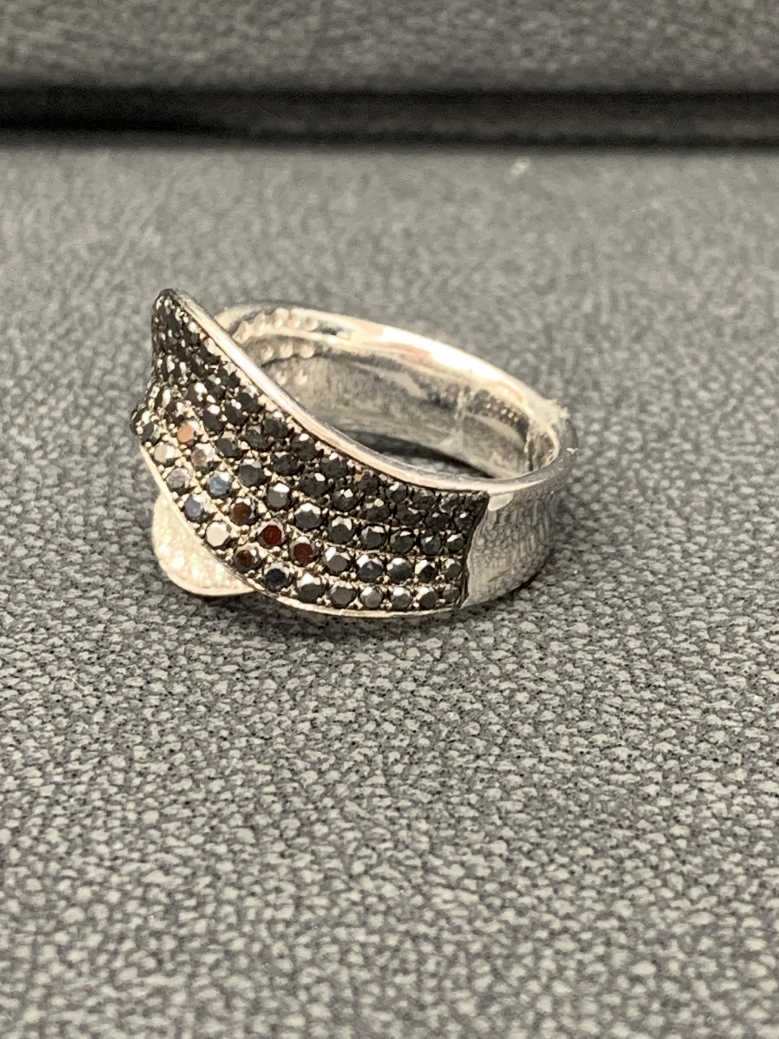 1,17 Karat Fancy Schwarzer Diamantring aus 18 Karat Weißgold (Moderne) im Angebot