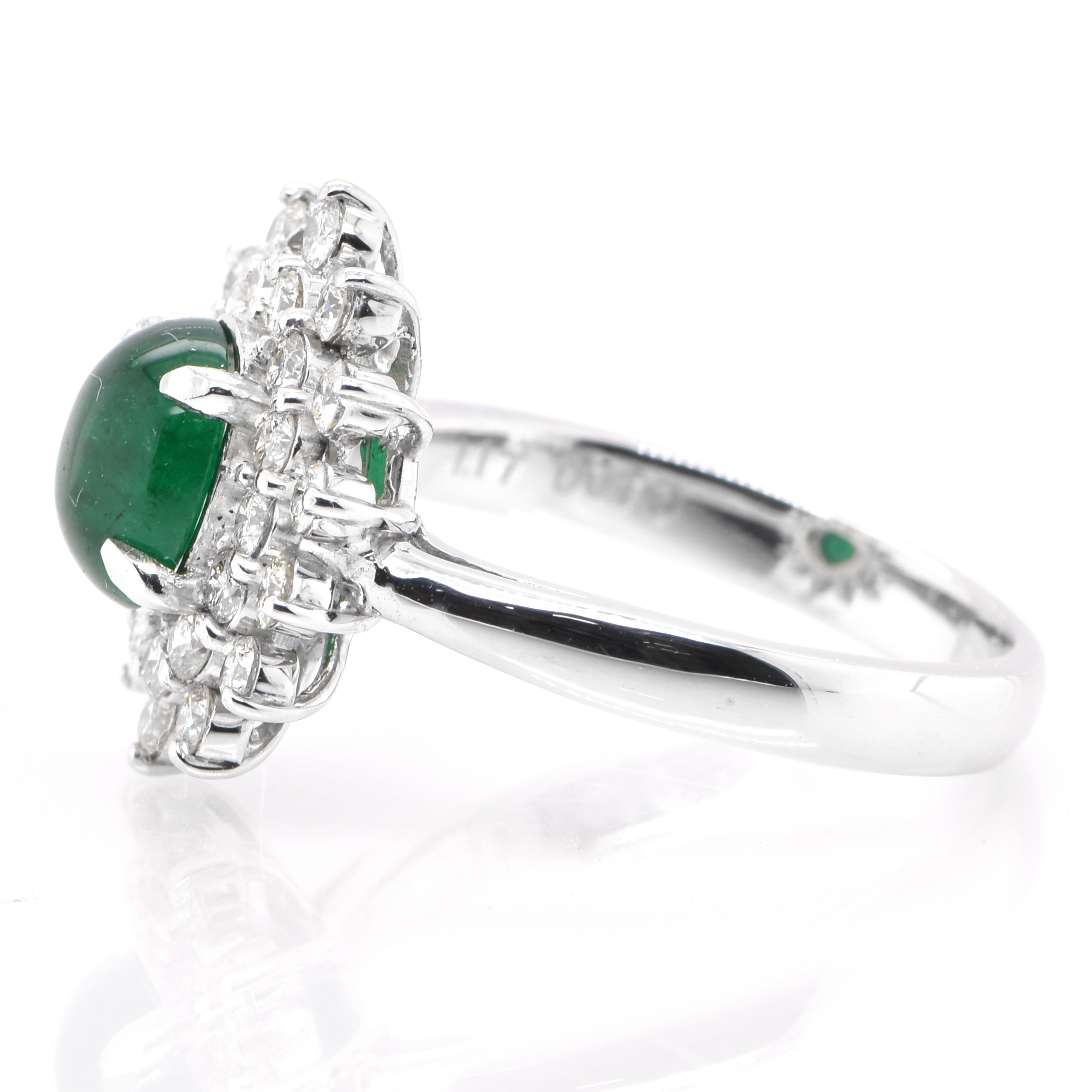 1.17 Carat Natural Emerald Cabochon and Diamond Ring Set in Platinum In New Condition For Sale In Tokyo, JP