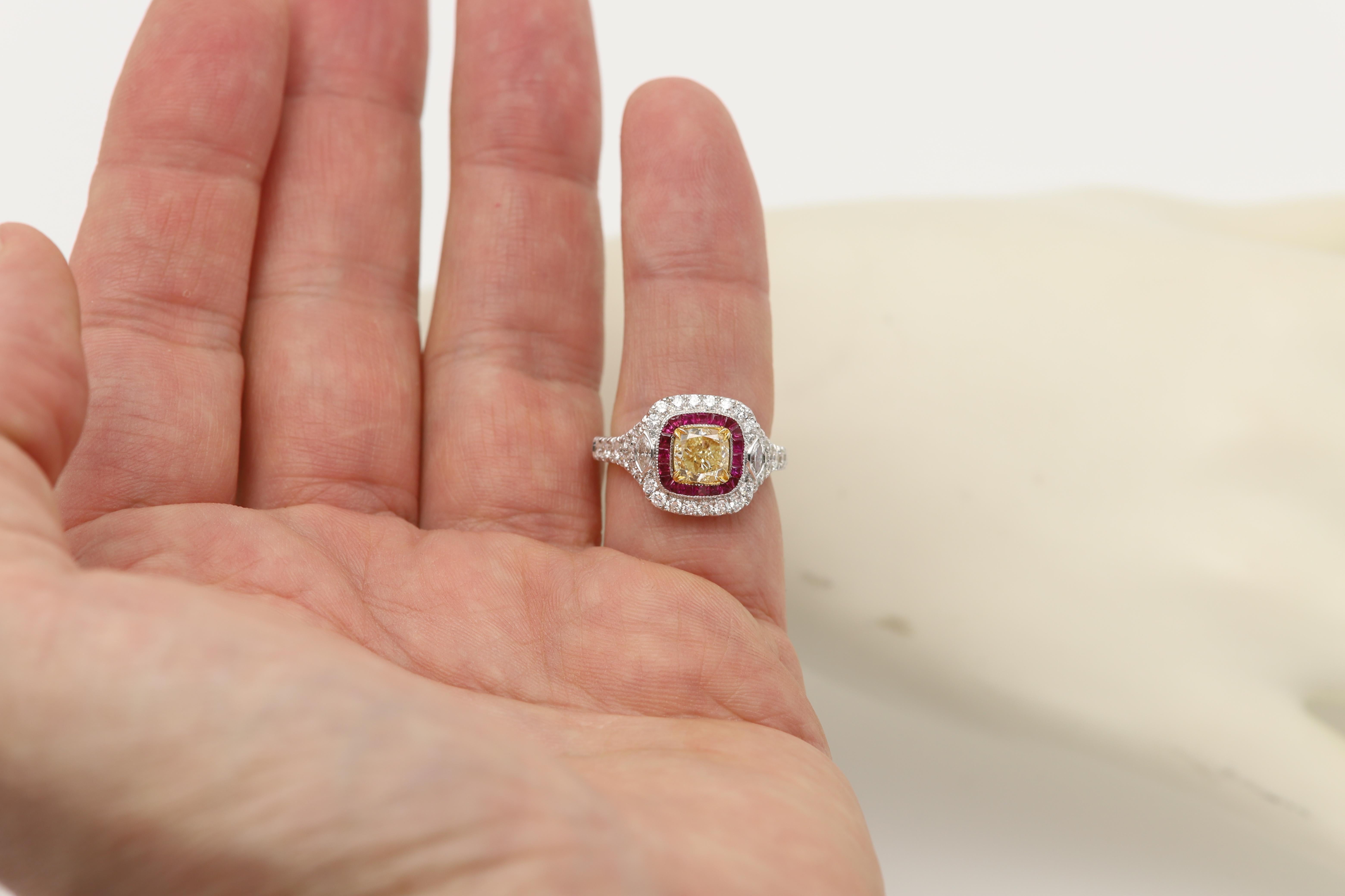 1.17 carat Yellow Diamond Red Ruby Ring 18K Gold Art Deco Ring For Sale 2