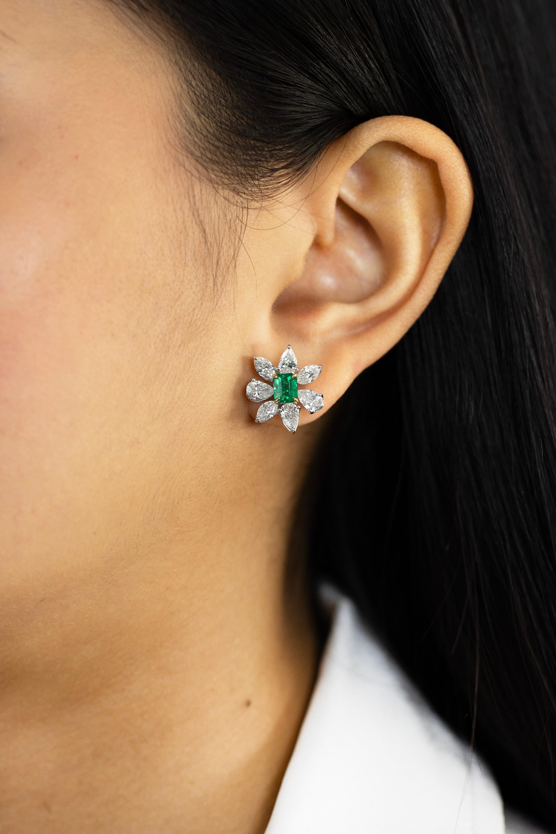 Women's 1.17 Carats Total Radiant Cut Green Emerald & Mixed Cut Diamond Stud Earrings For Sale
